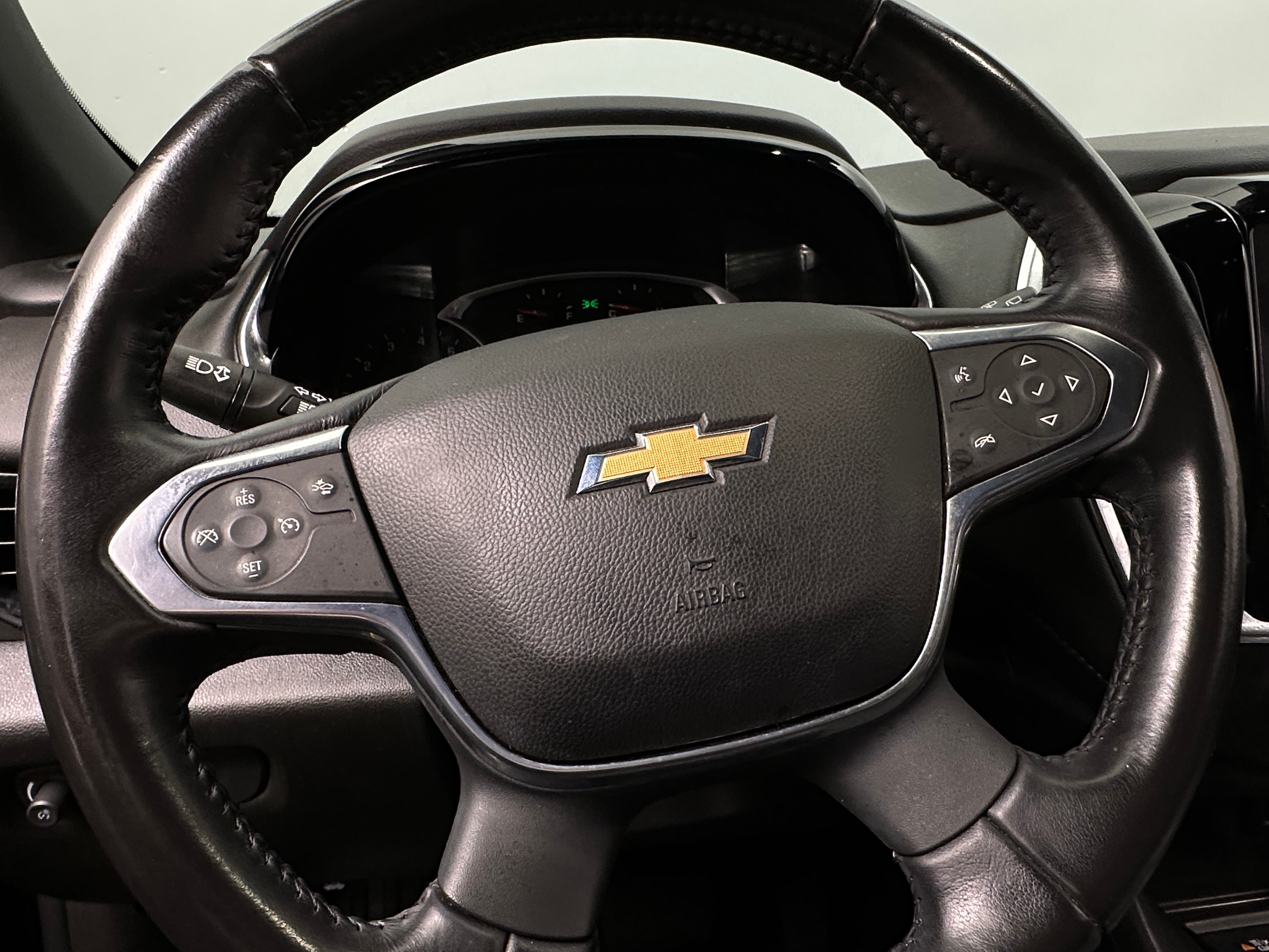 Thumbnail: 2022 Chevrolet Traverse - 5