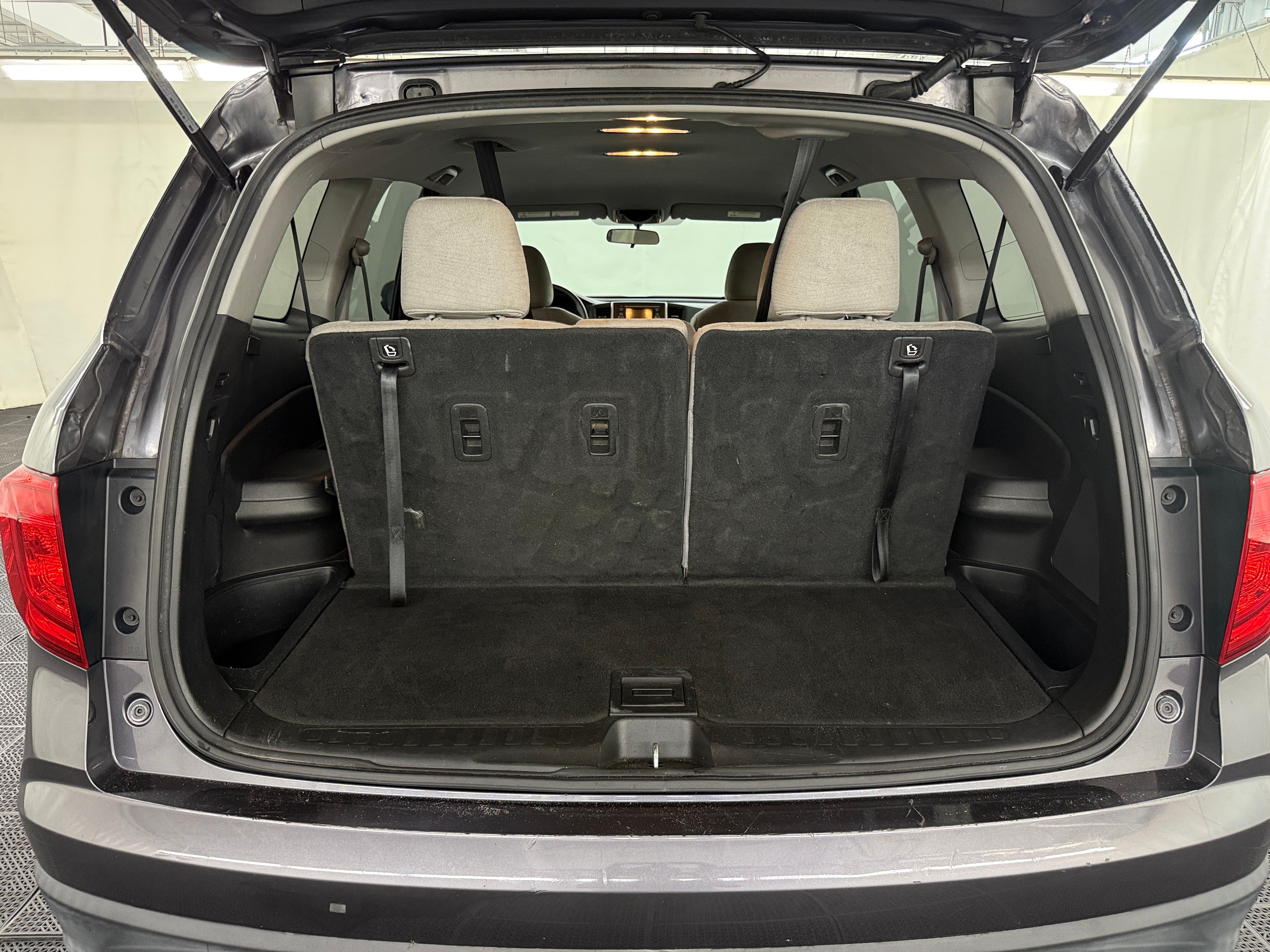 Thumbnail: 2018 Honda Pilot - 7