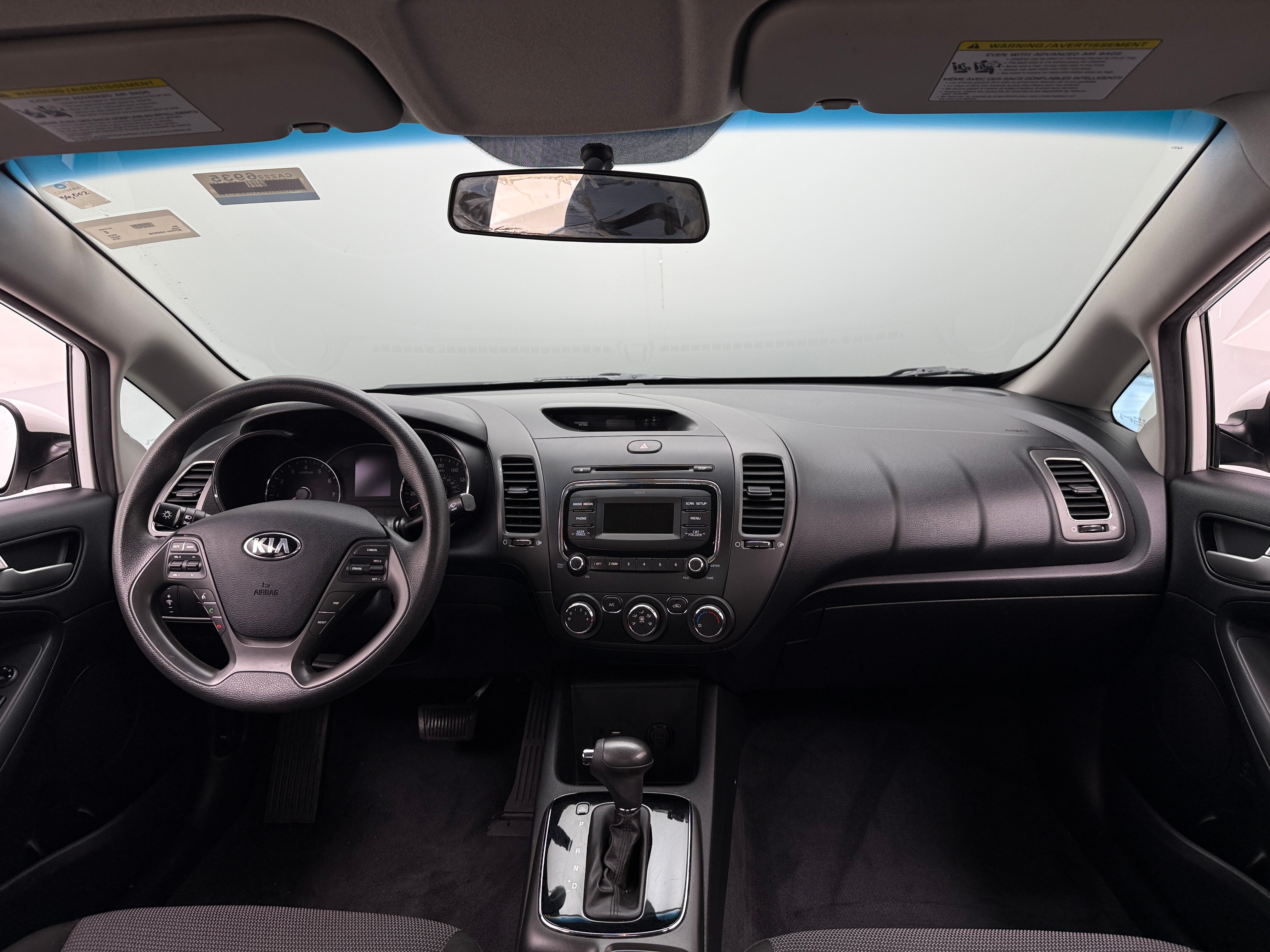 Thumbnail: 2018 Kia Forte - 3