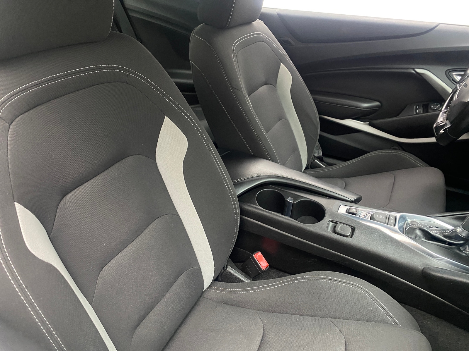 Thumbnail: 2018 Chevrolet Camaro - 2