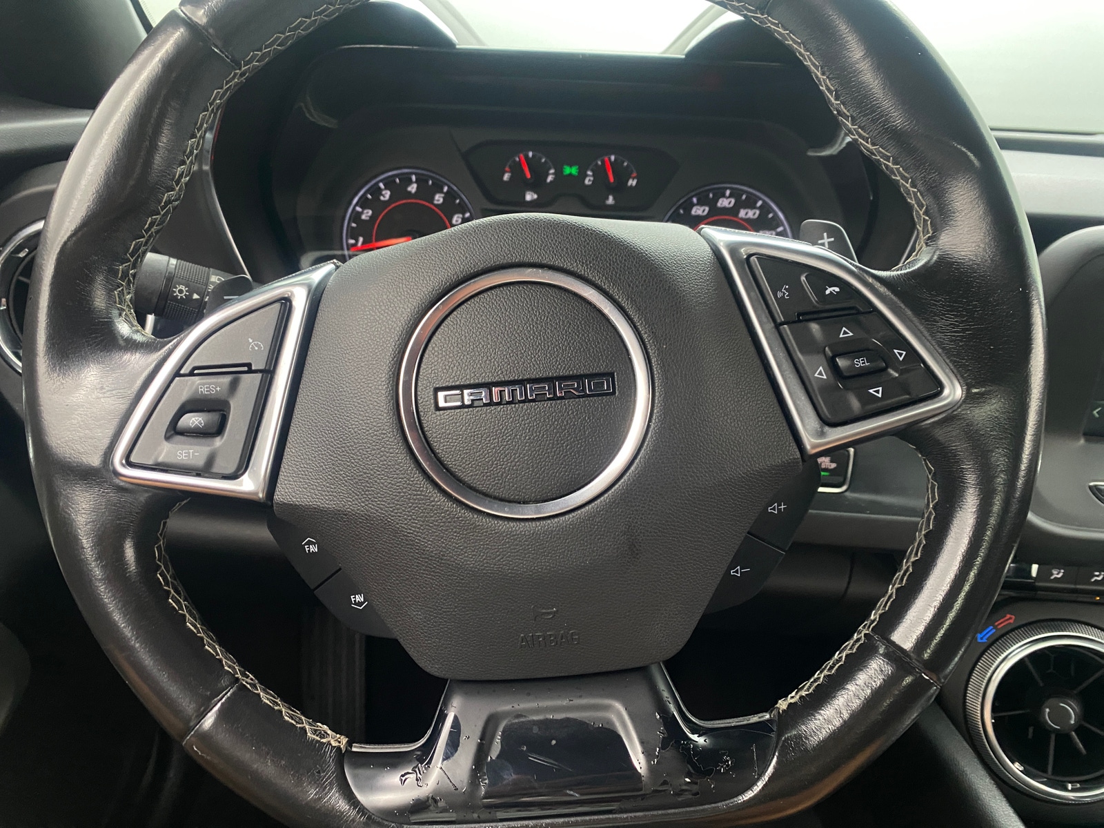 Thumbnail: 2018 Chevrolet Camaro - 5