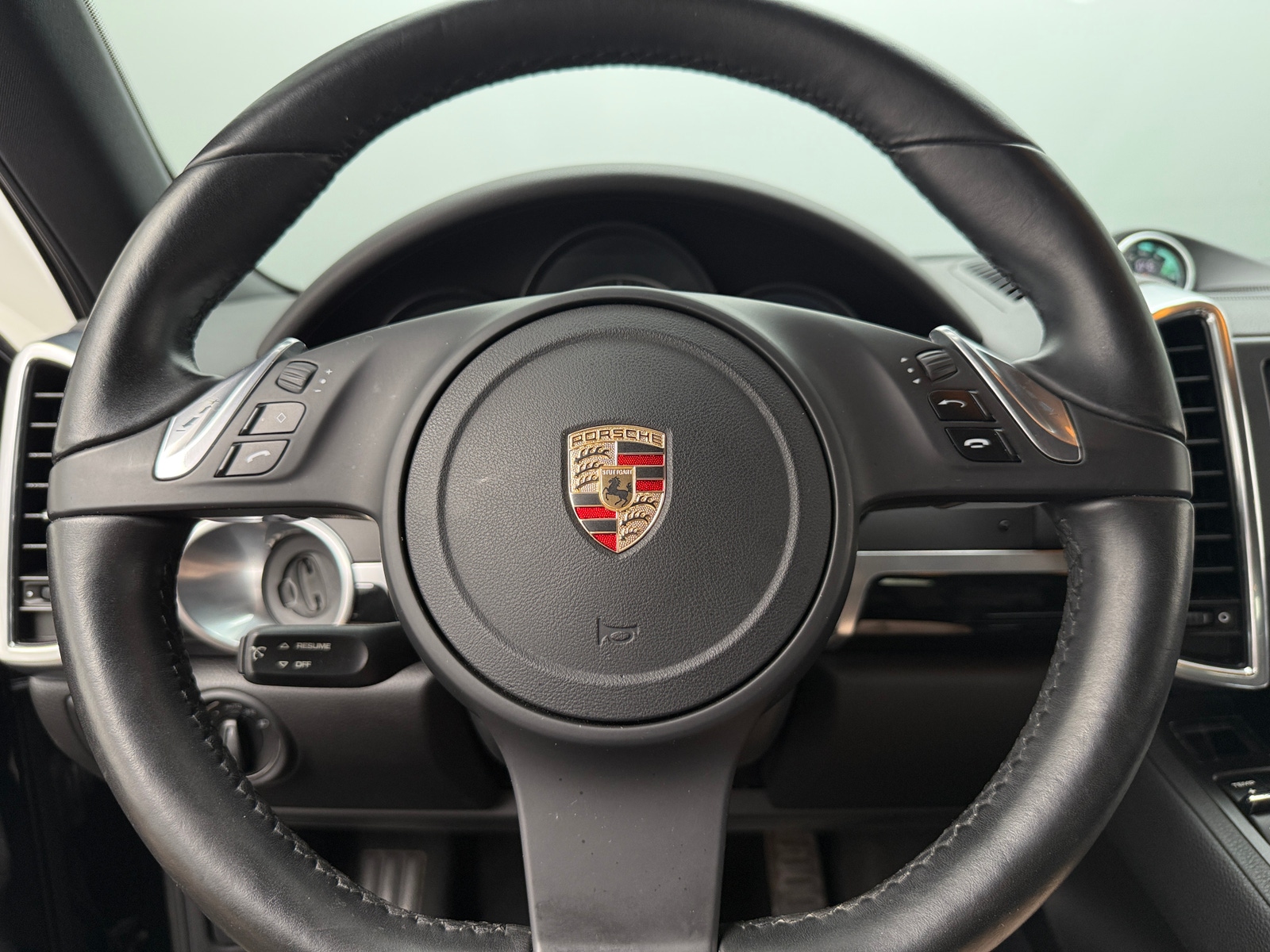 Thumbnail: 2012 Porsche Cayenne - 4