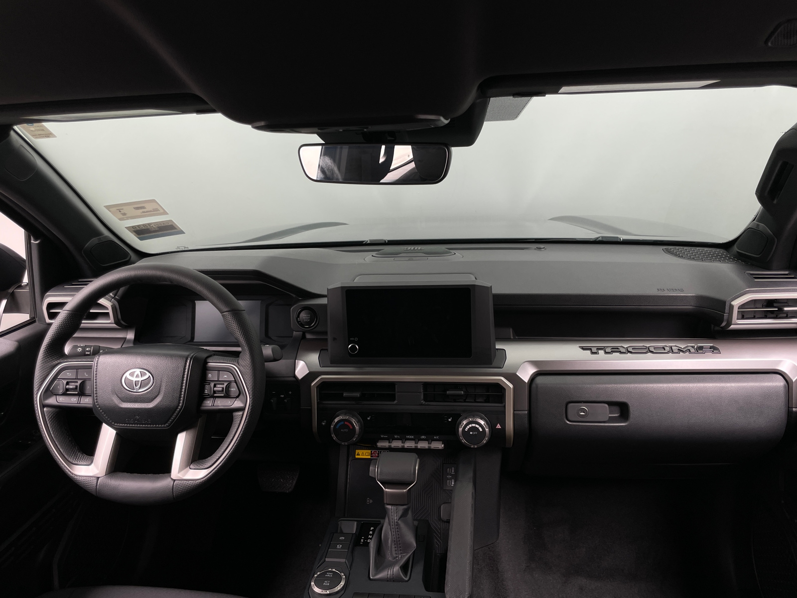 Thumbnail: 2024 Toyota Tacoma - 3