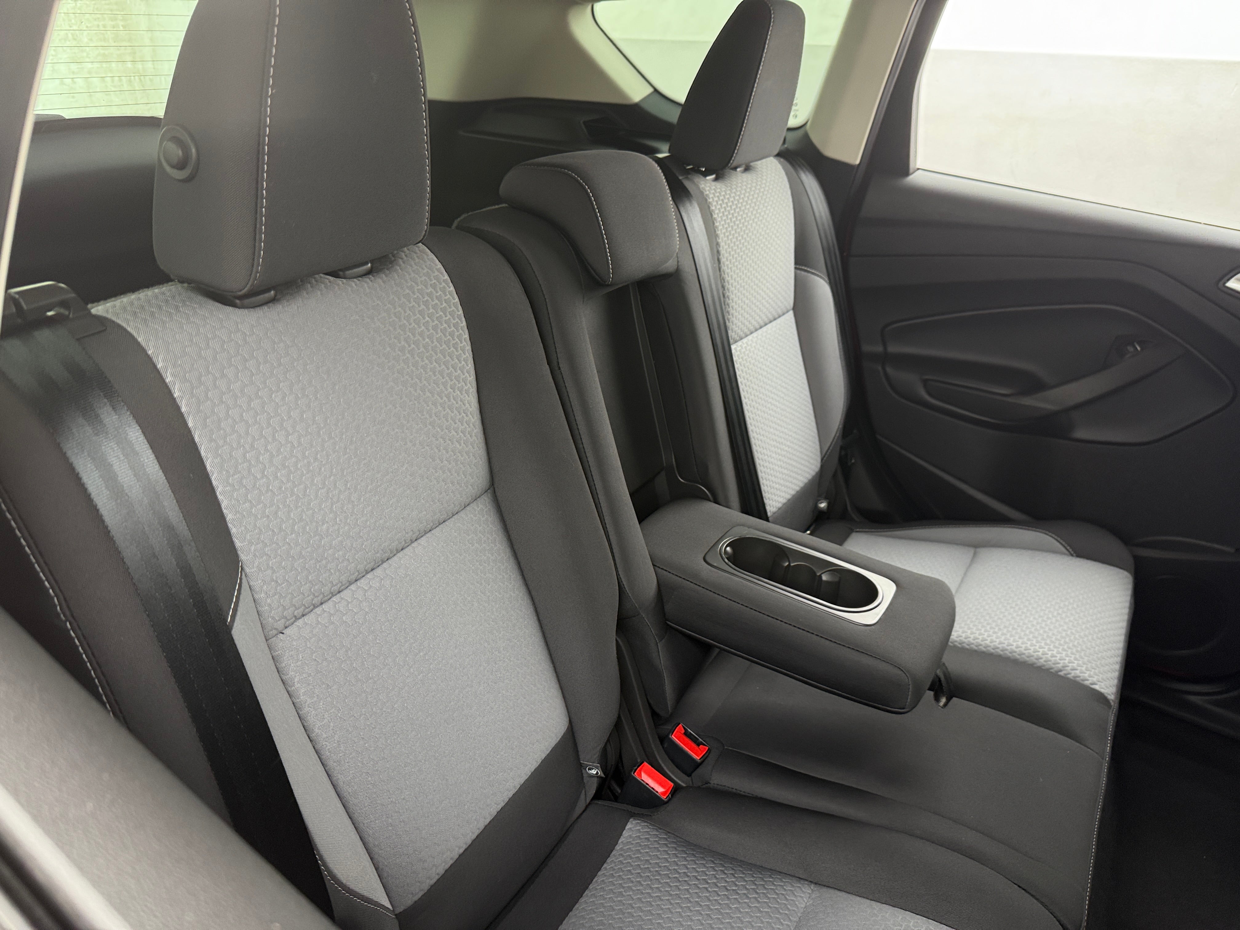 Thumbnail: 2017 Ford Escape - 6