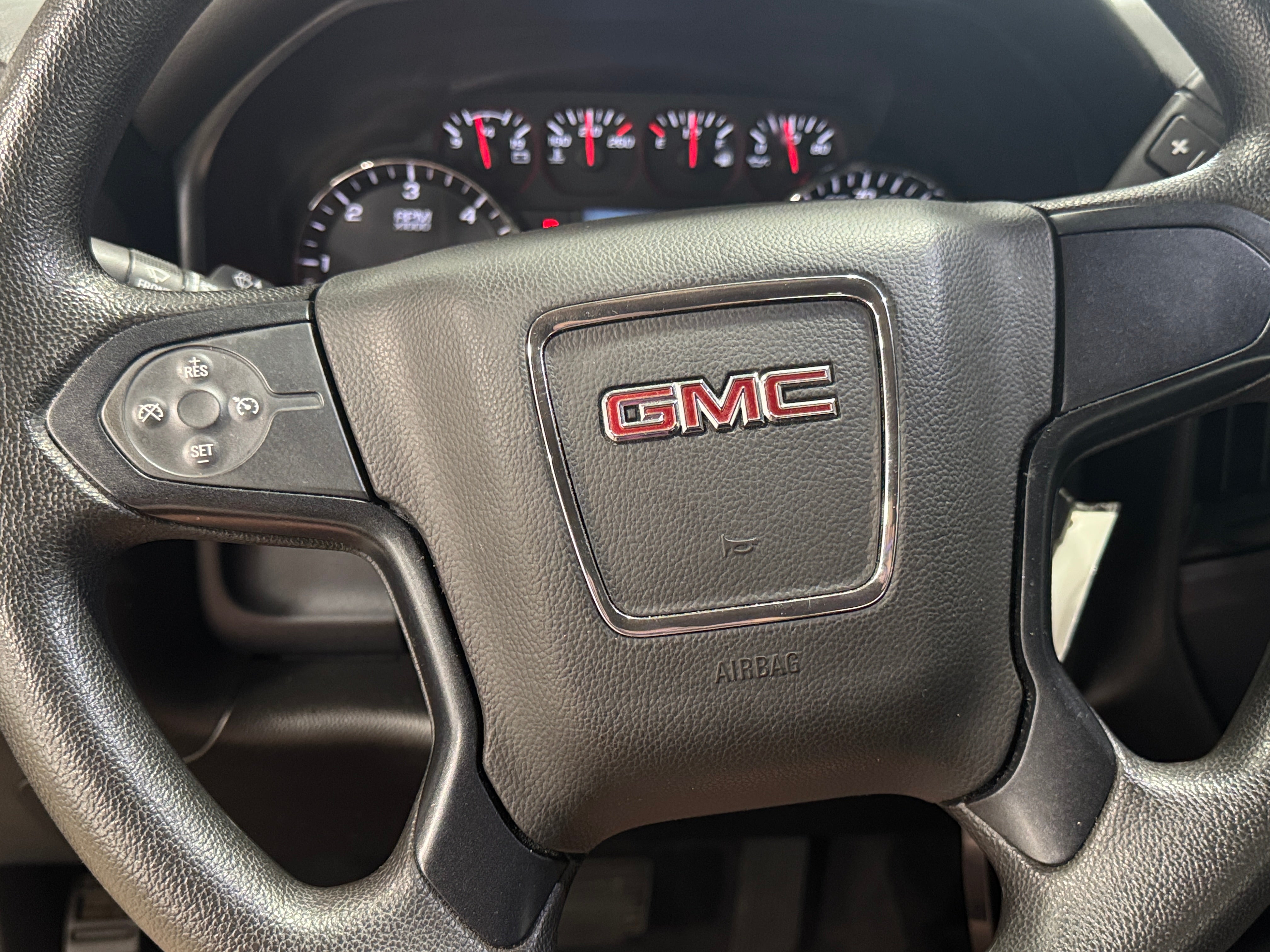 Thumbnail: 2019 GMC Sierra 1500 - 4