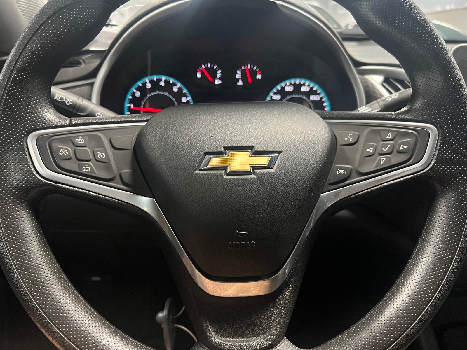 Thumbnail: 2022 Chevrolet Malibu - 5