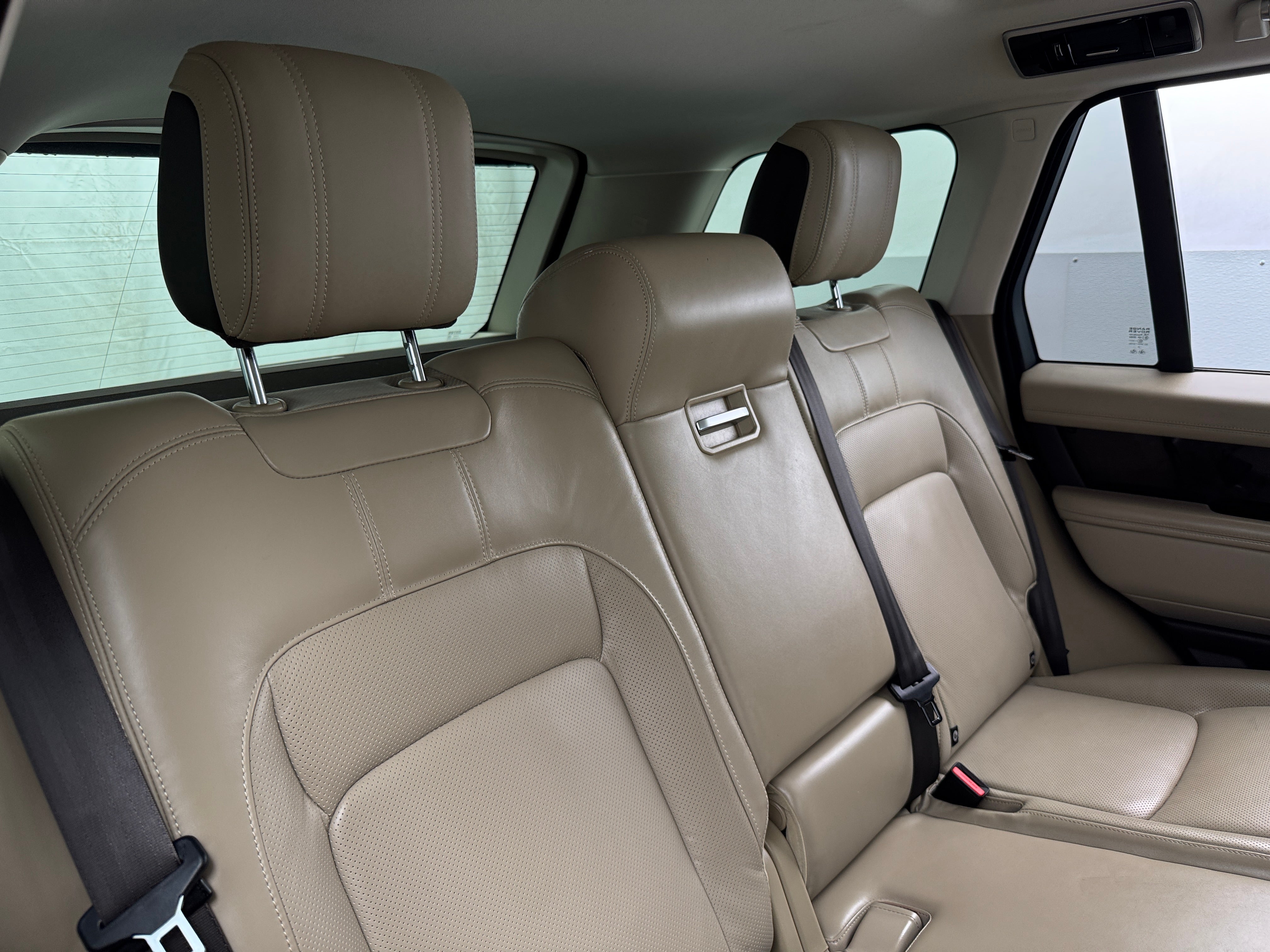 Thumbnail: 2021 Land Rover Range Rover - 5