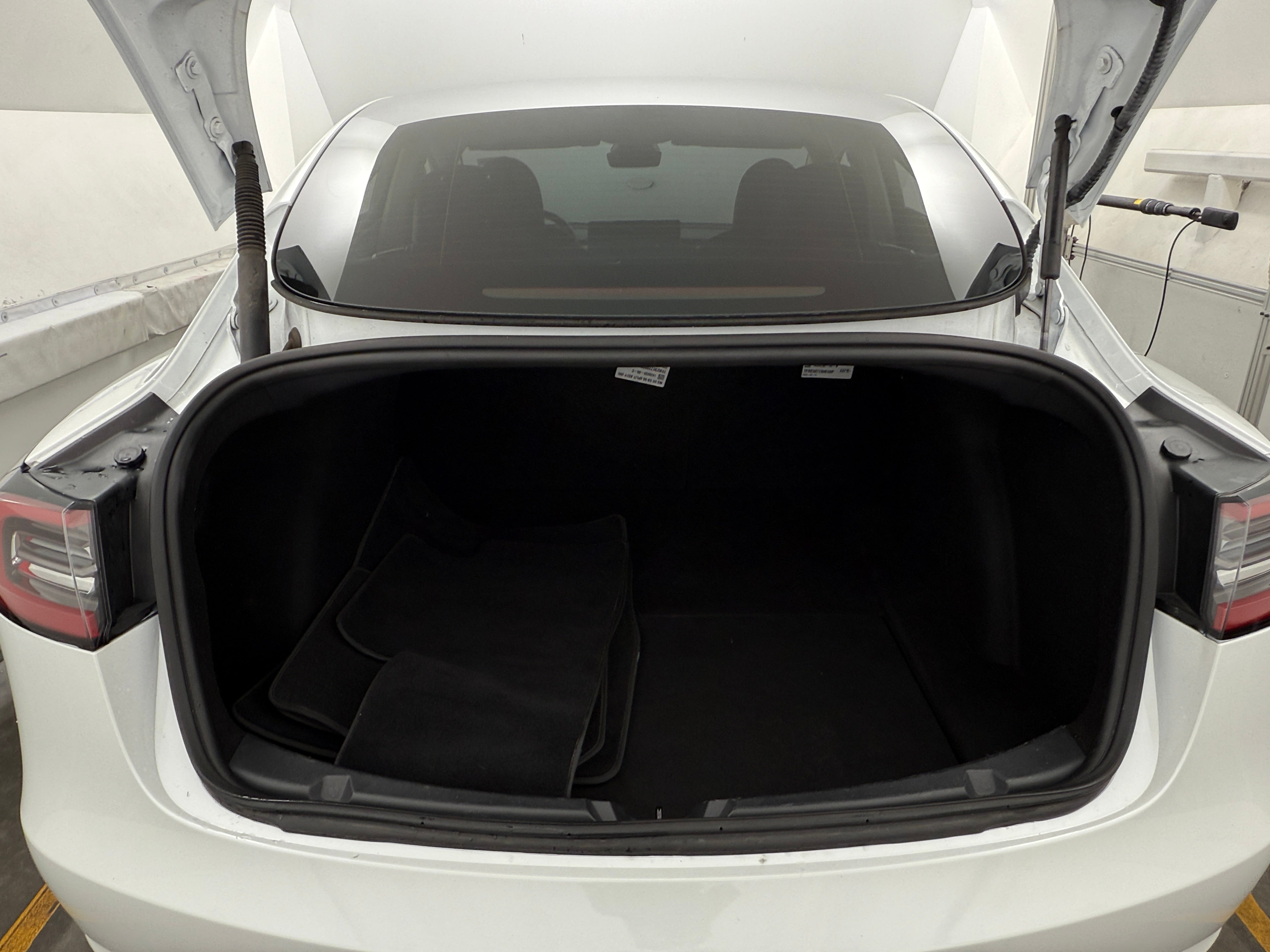 Thumbnail: 2023 Tesla Model 3 - 5