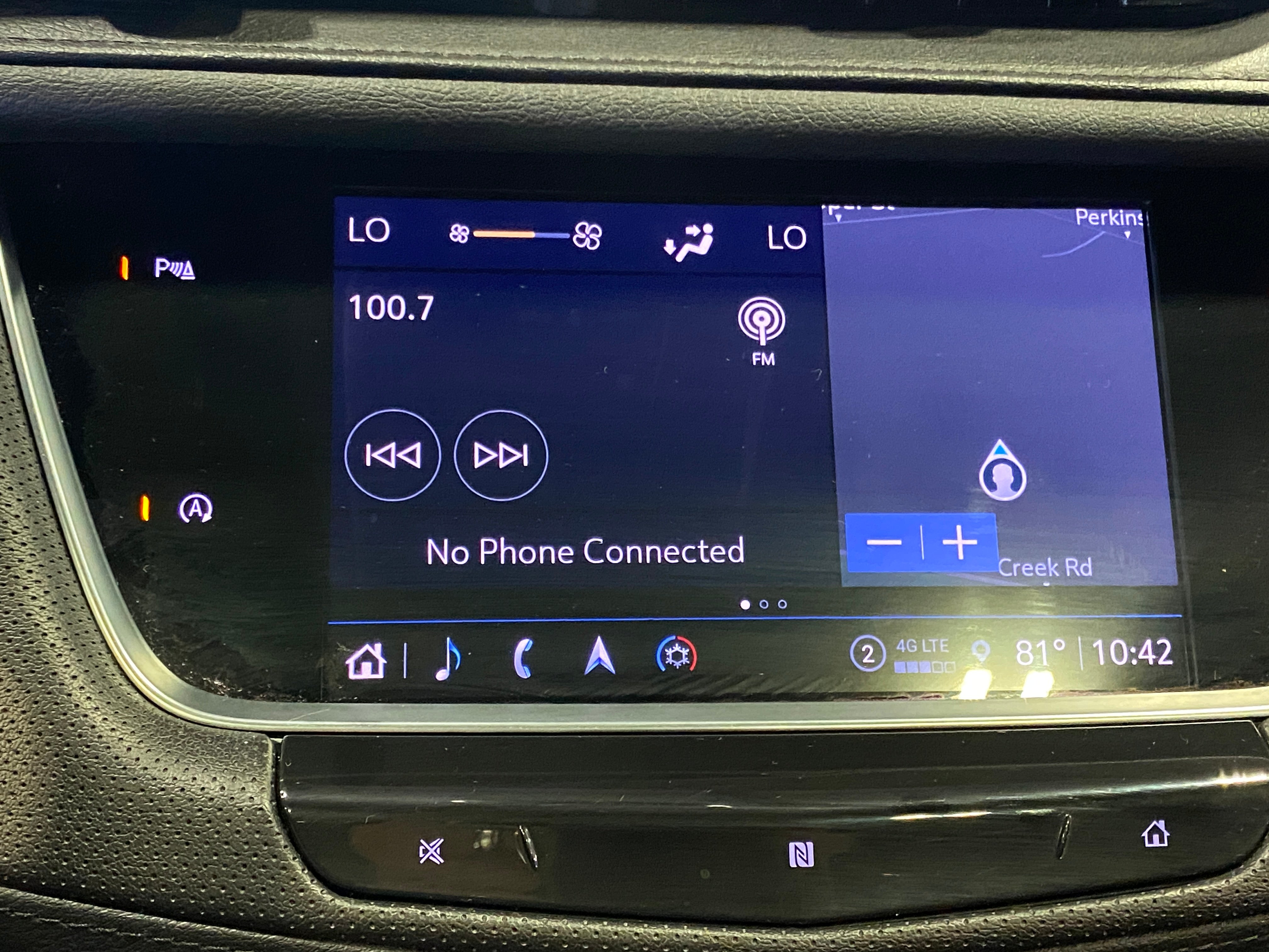 Thumbnail: 2021 Cadillac XT5 - 3