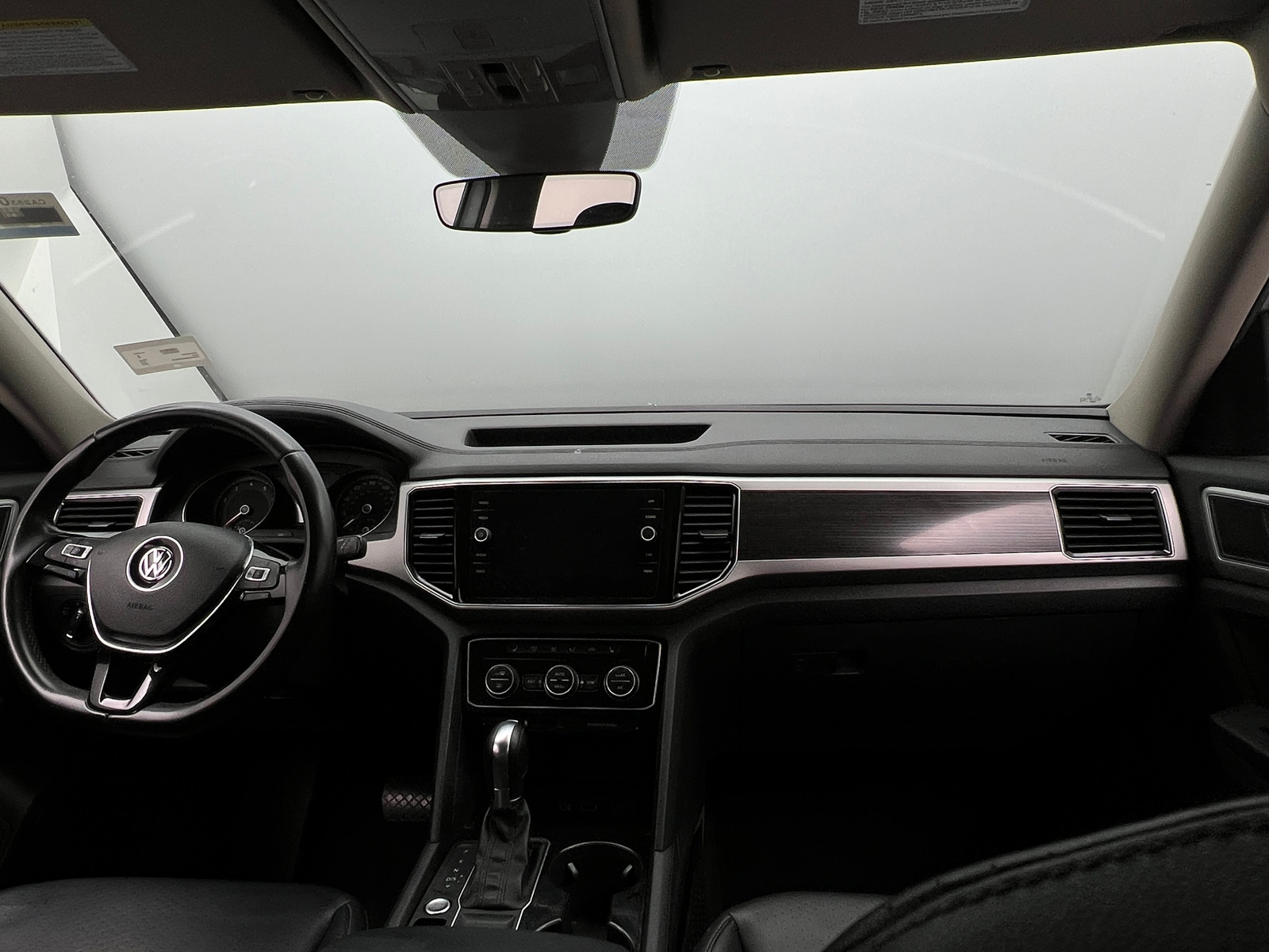 Thumbnail: 2018 Volkswagen Atlas - 2