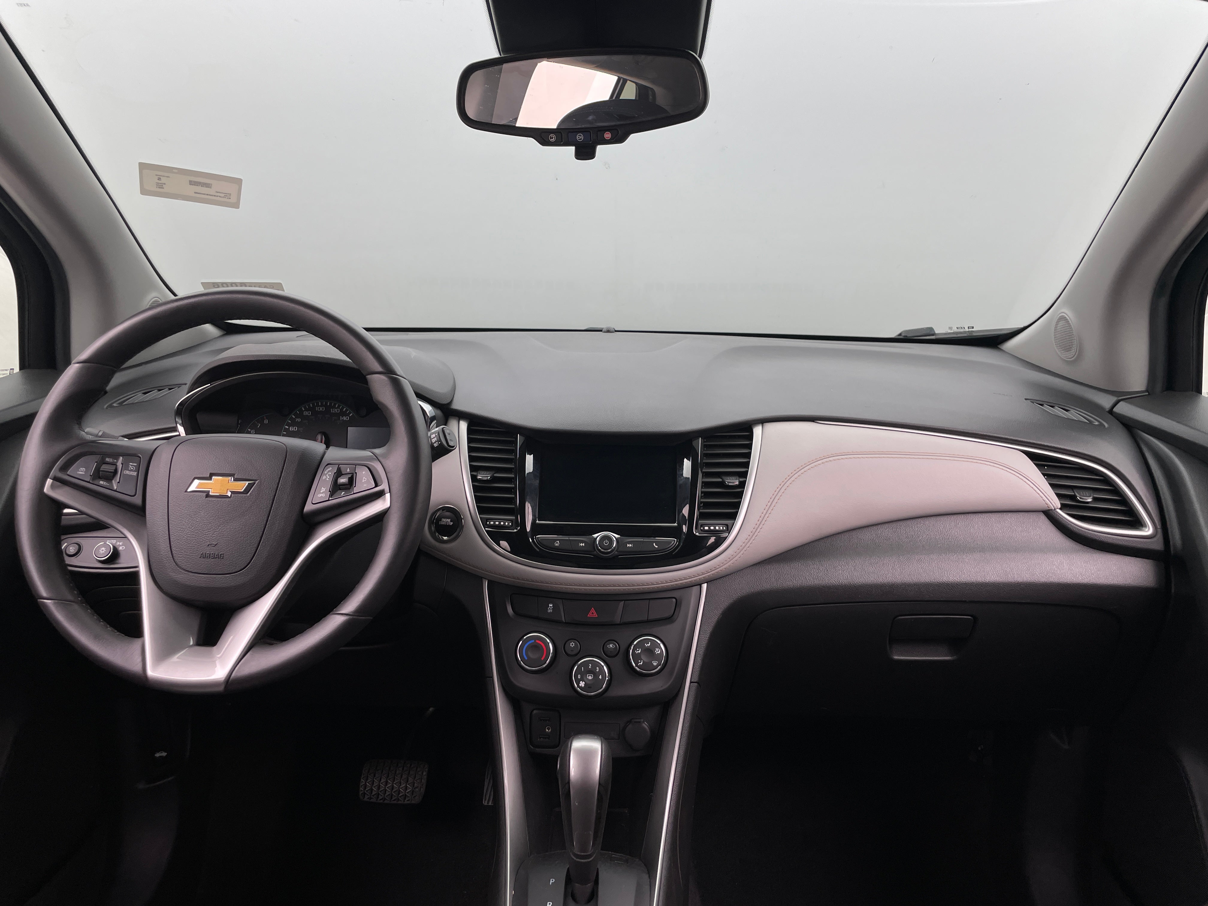 Thumbnail: 2021 Chevrolet Trax - 2