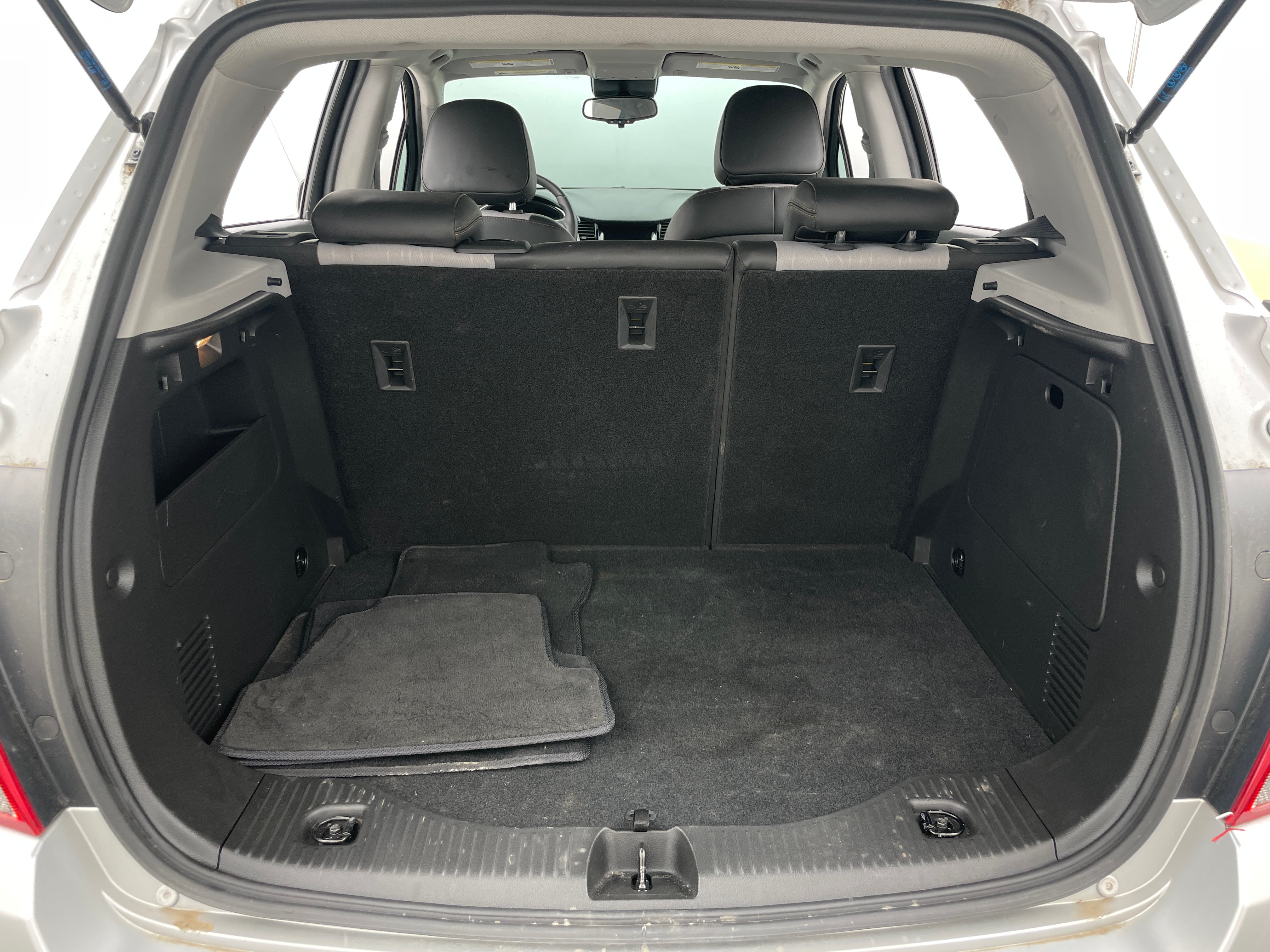 Thumbnail: 2021 Chevrolet Trax - 6