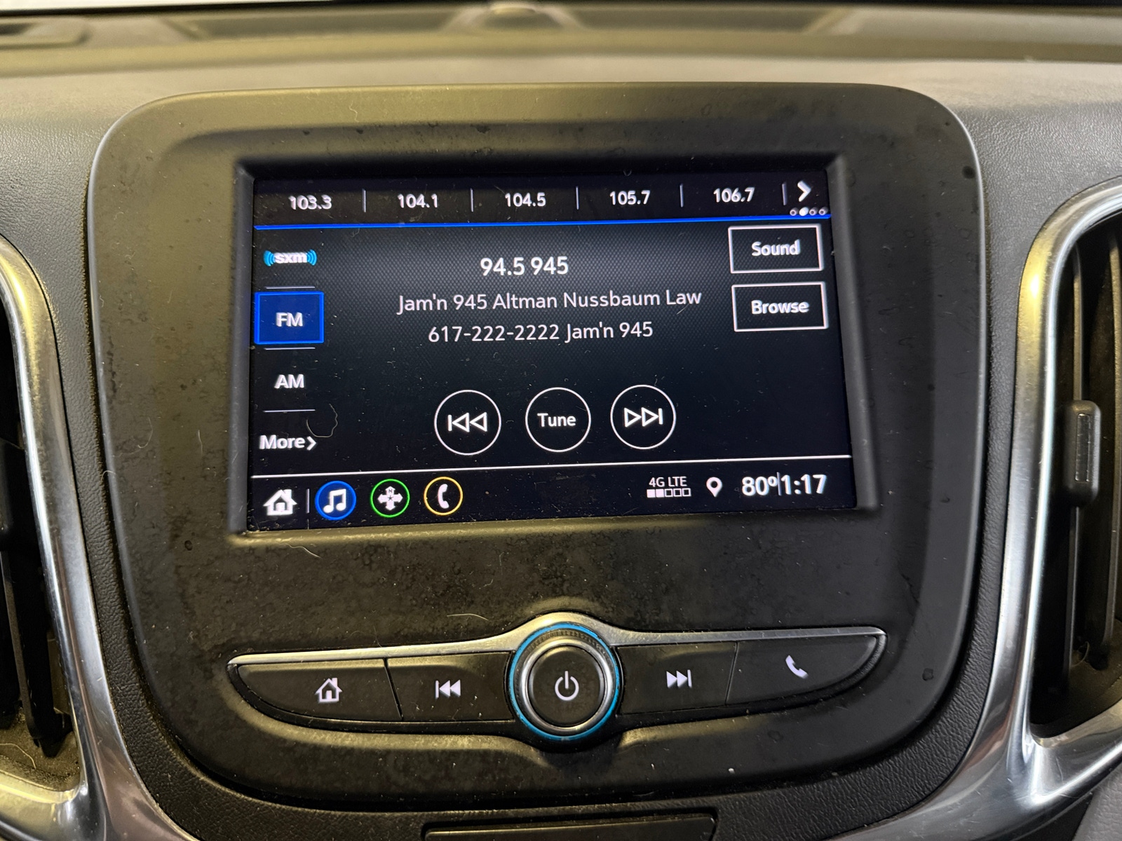 Thumbnail: 2021 Chevrolet Equinox - 4