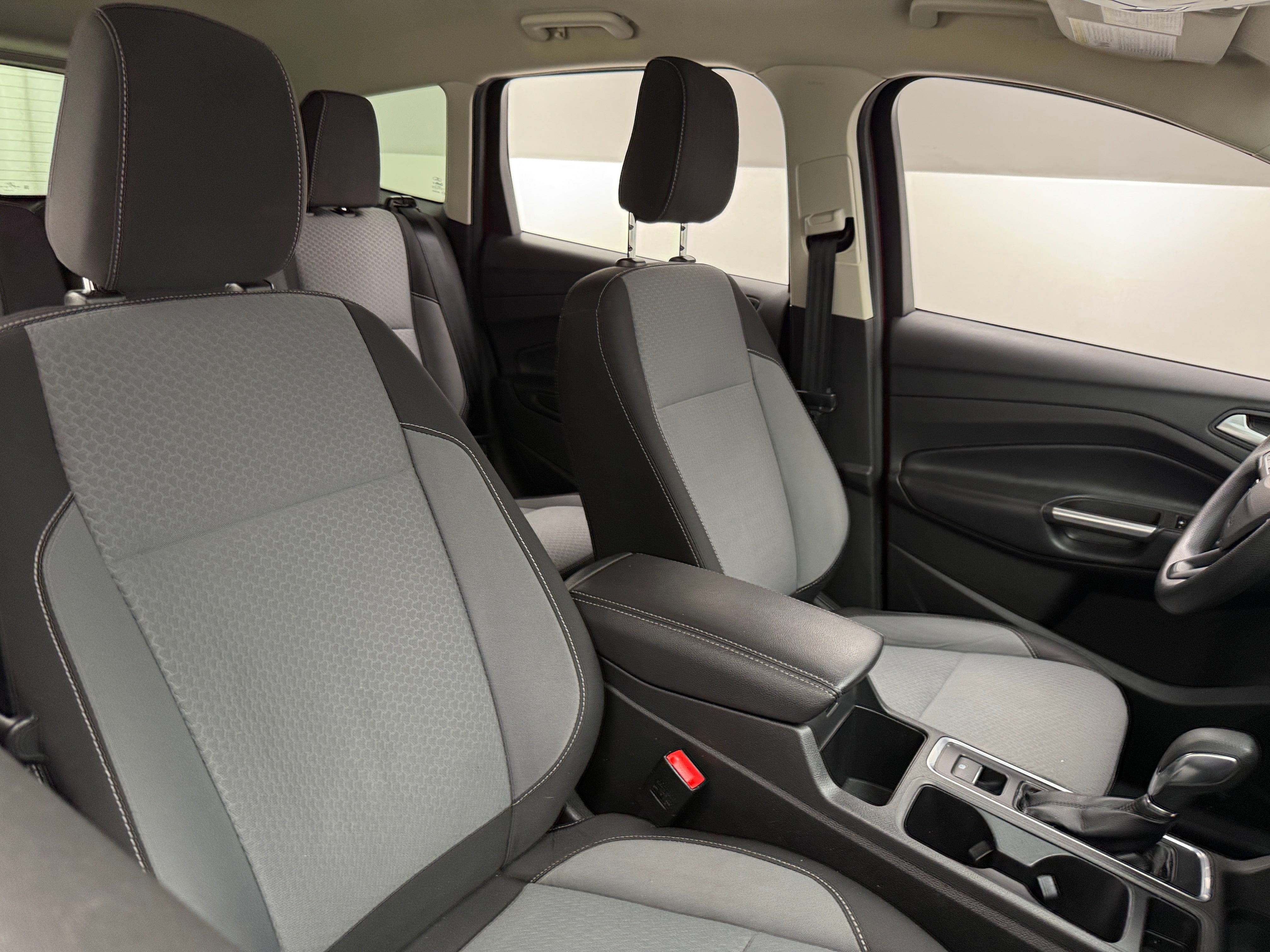 Thumbnail: 2019 Ford Escape - 2