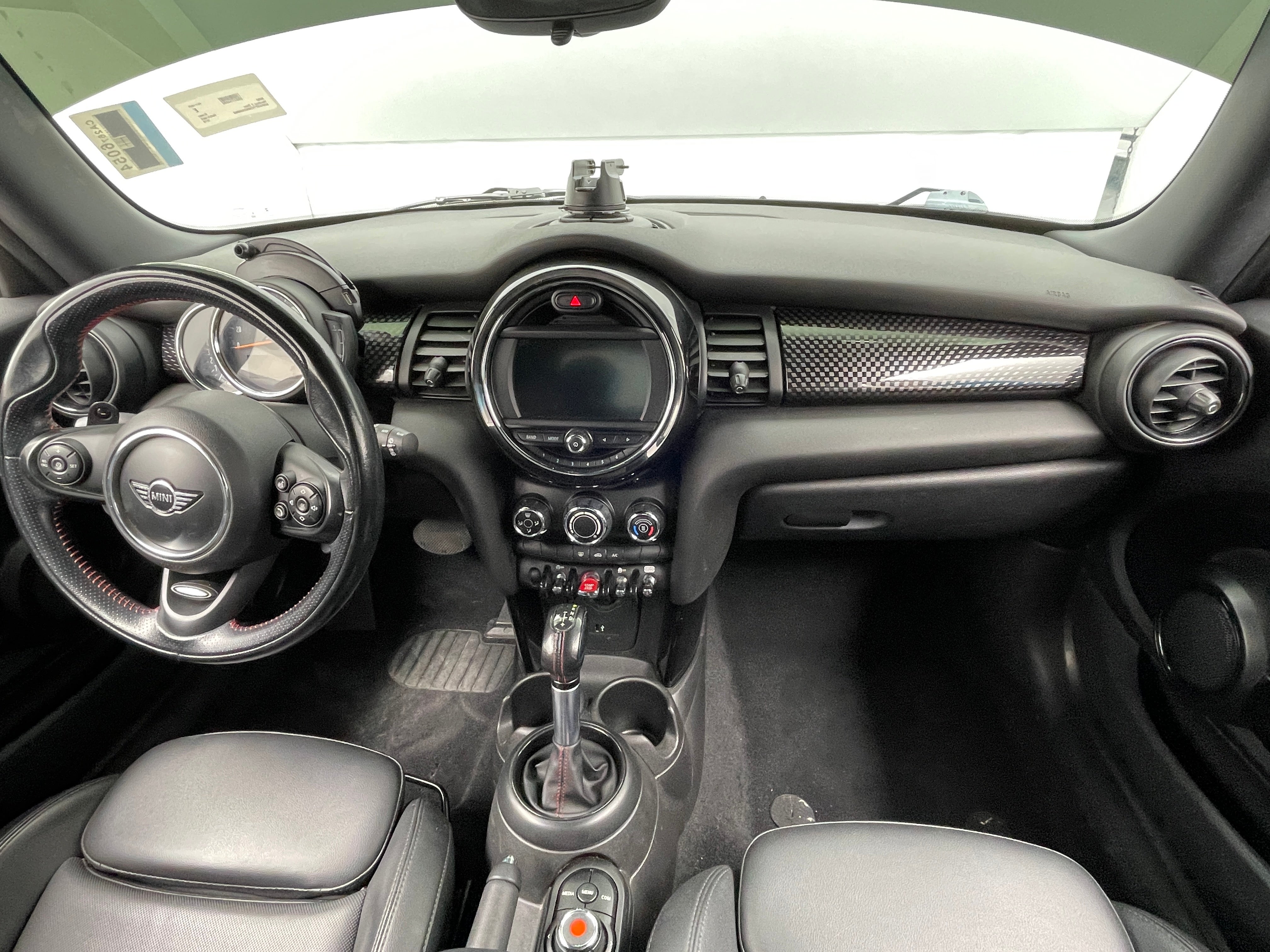 Thumbnail: 2019 MINI Cooper Hardtop - 2