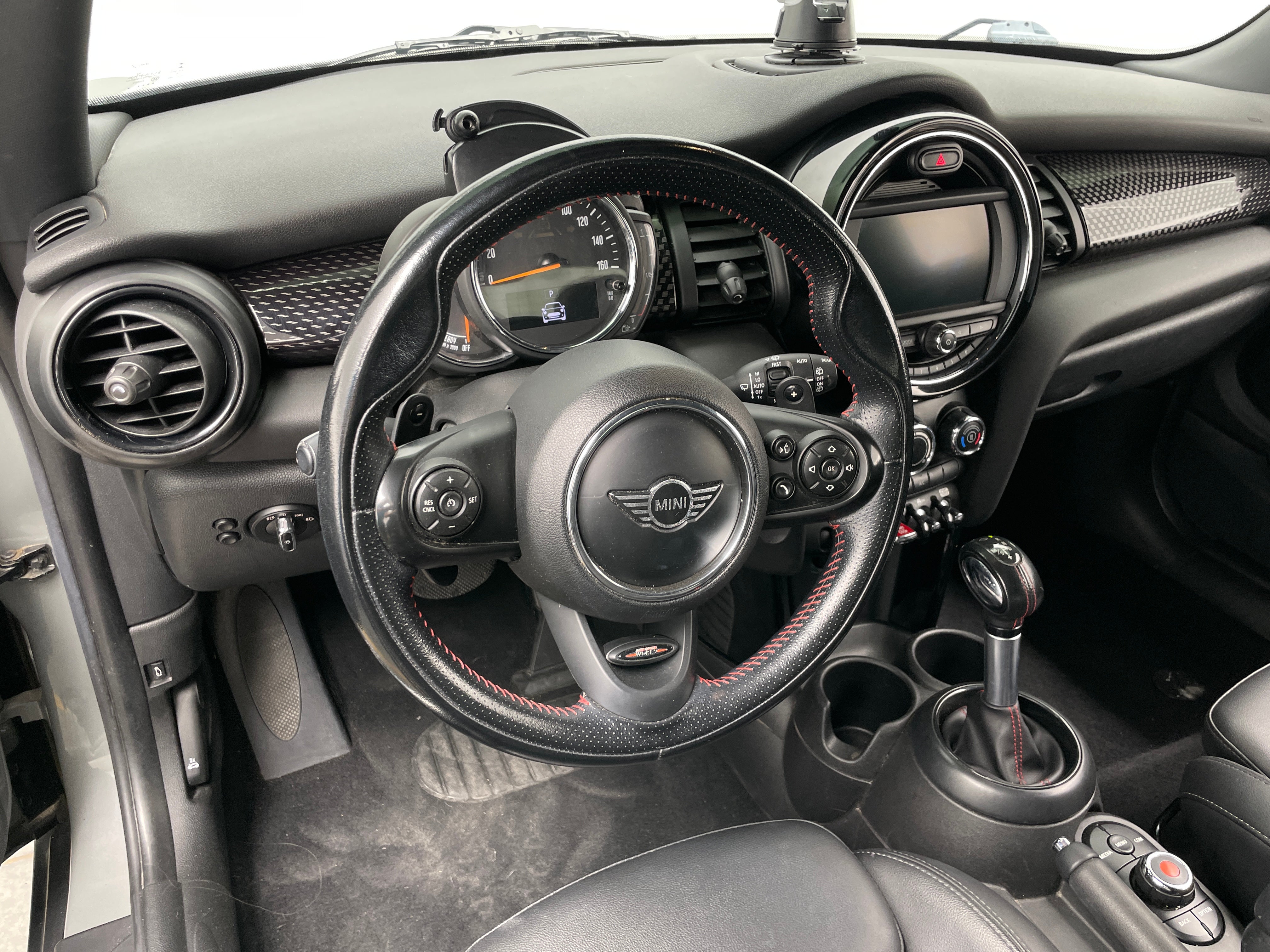 Thumbnail: 2019 MINI Cooper Hardtop - 4
