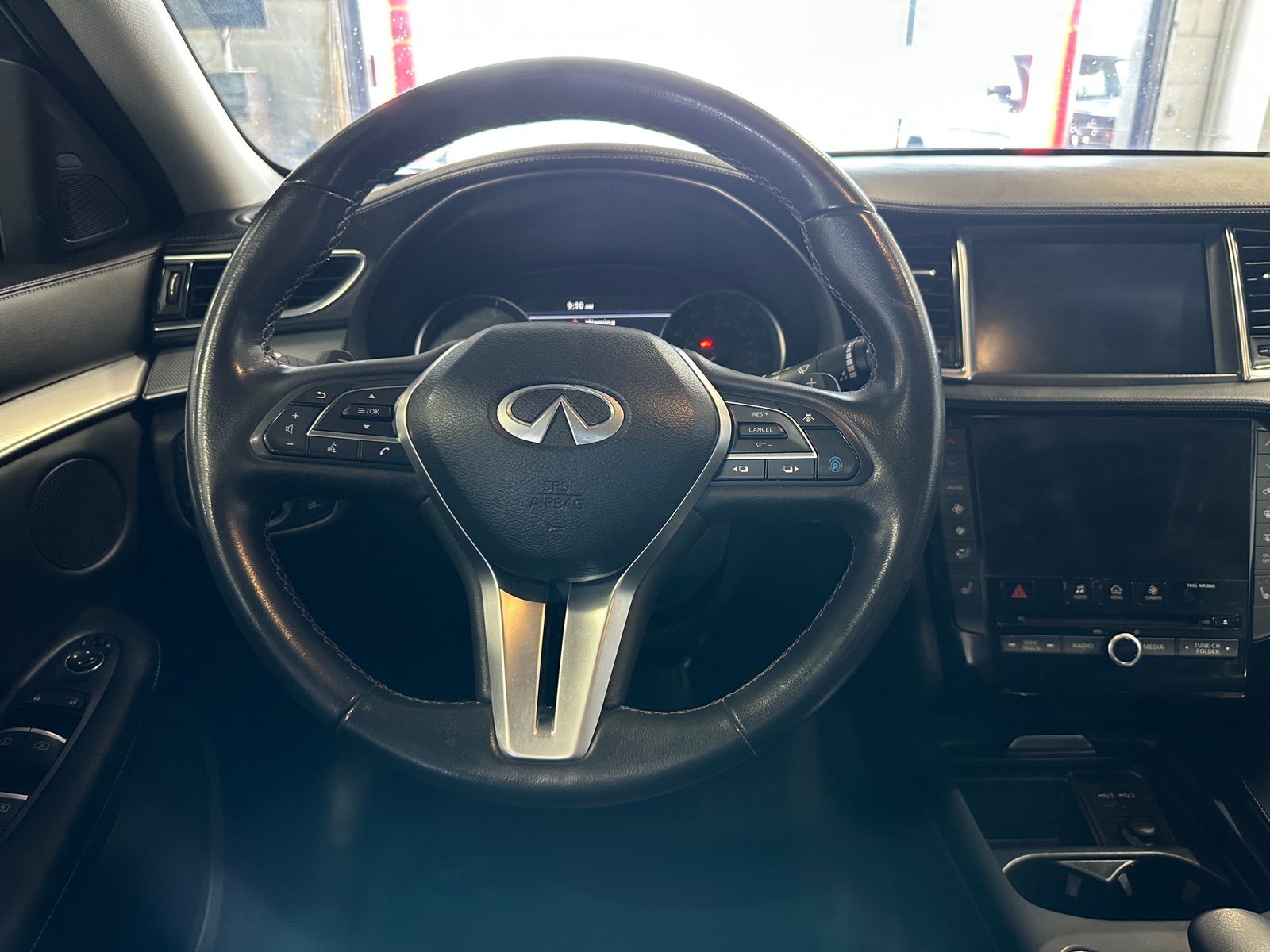Thumbnail: 2021 INFINITI QX50 - 4