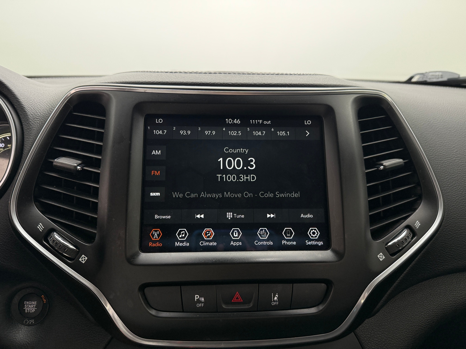Thumbnail: 2021 Jeep Cherokee - 3
