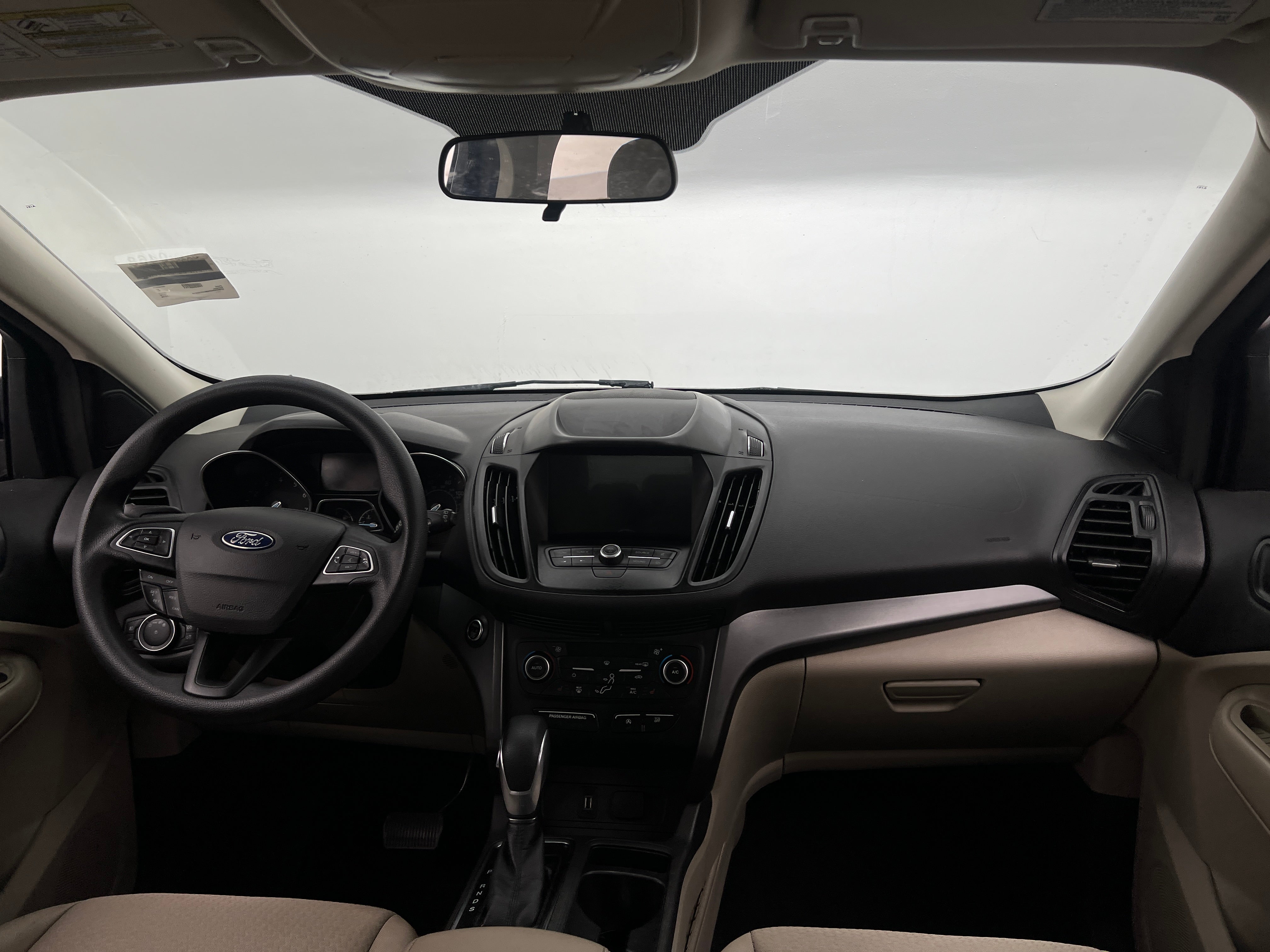Thumbnail: 2019 Ford Escape - 3