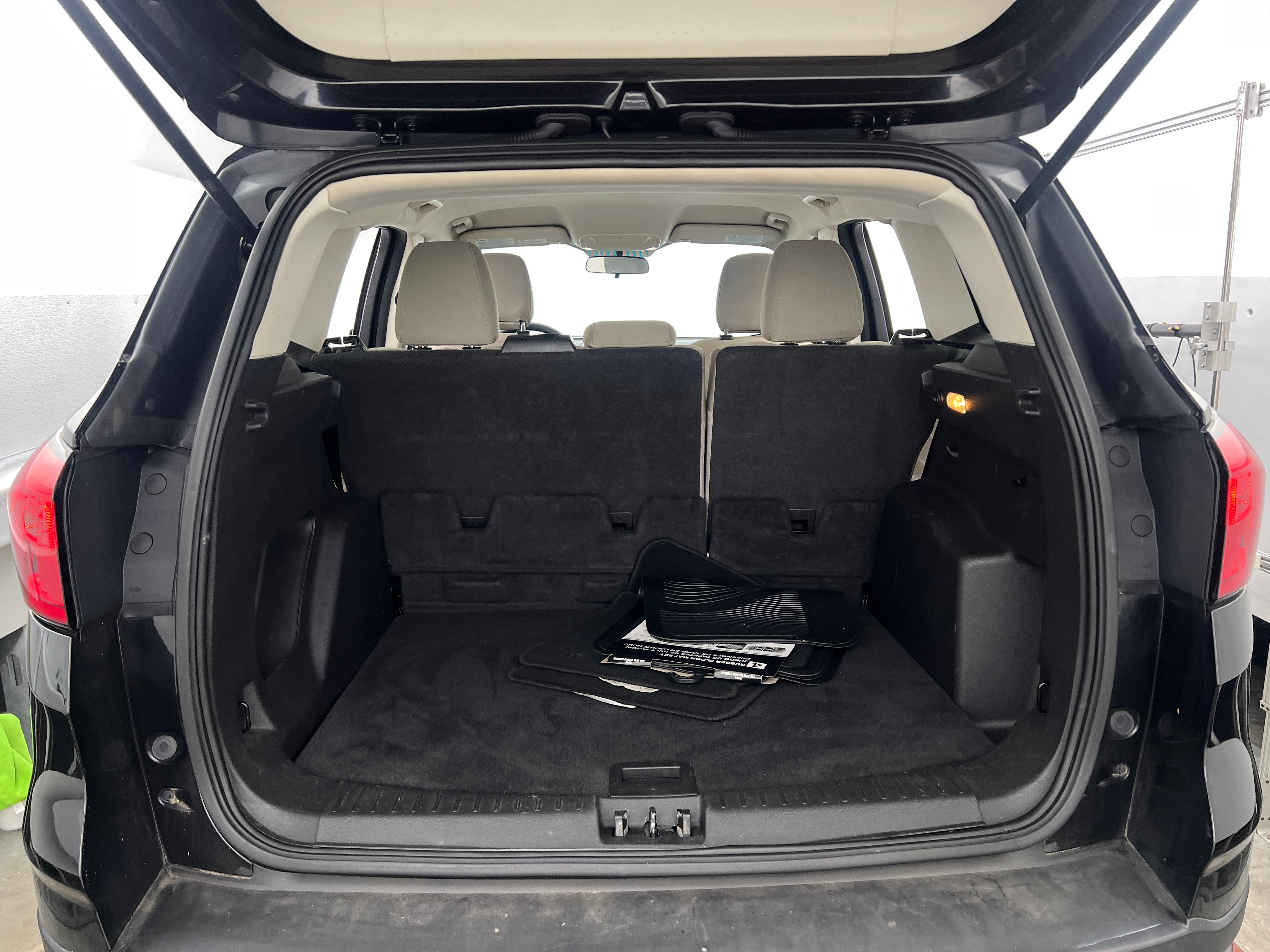 Thumbnail: 2019 Ford Escape - 7