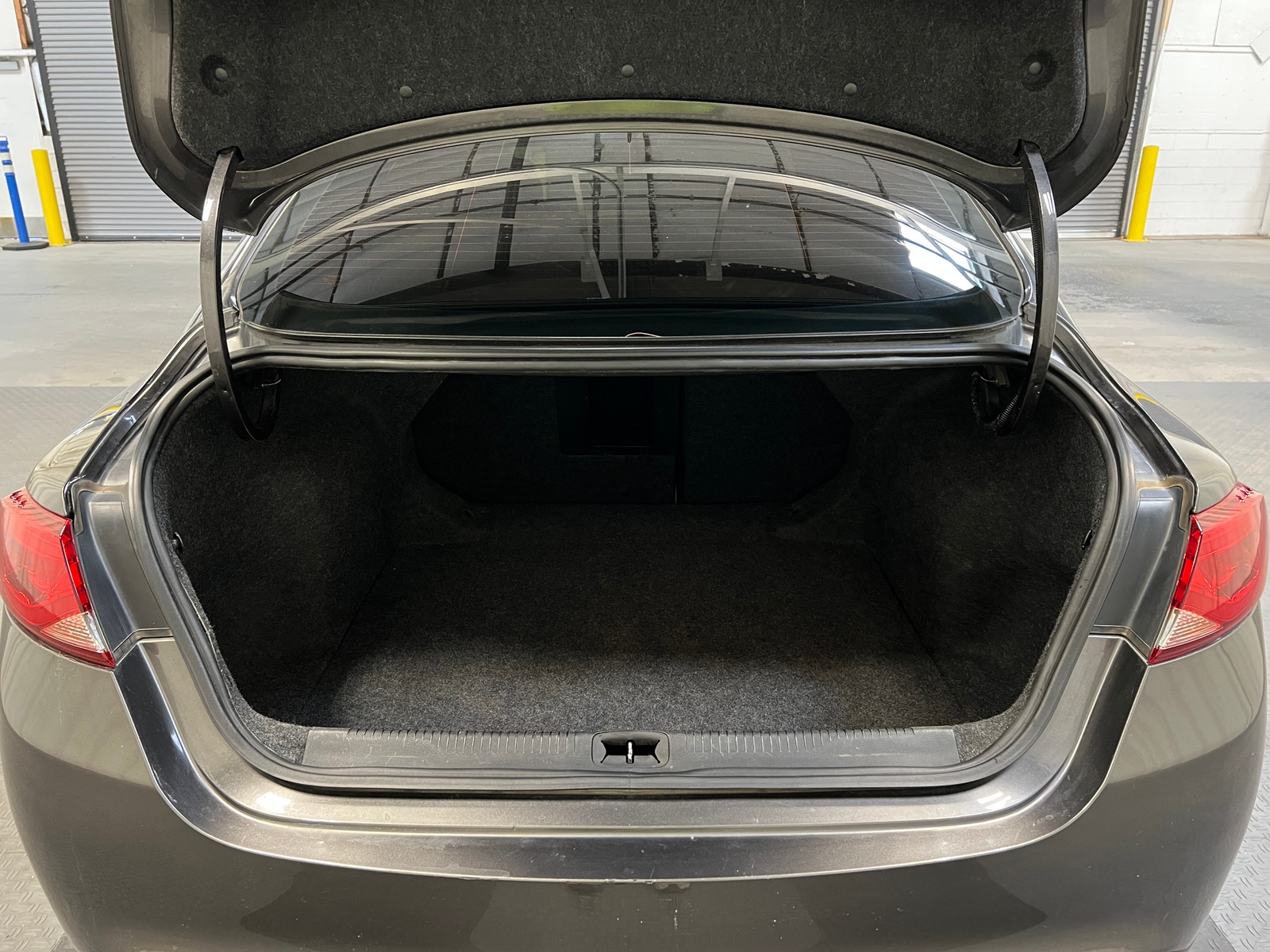 Thumbnail: 2015 Chrysler 200 - 6