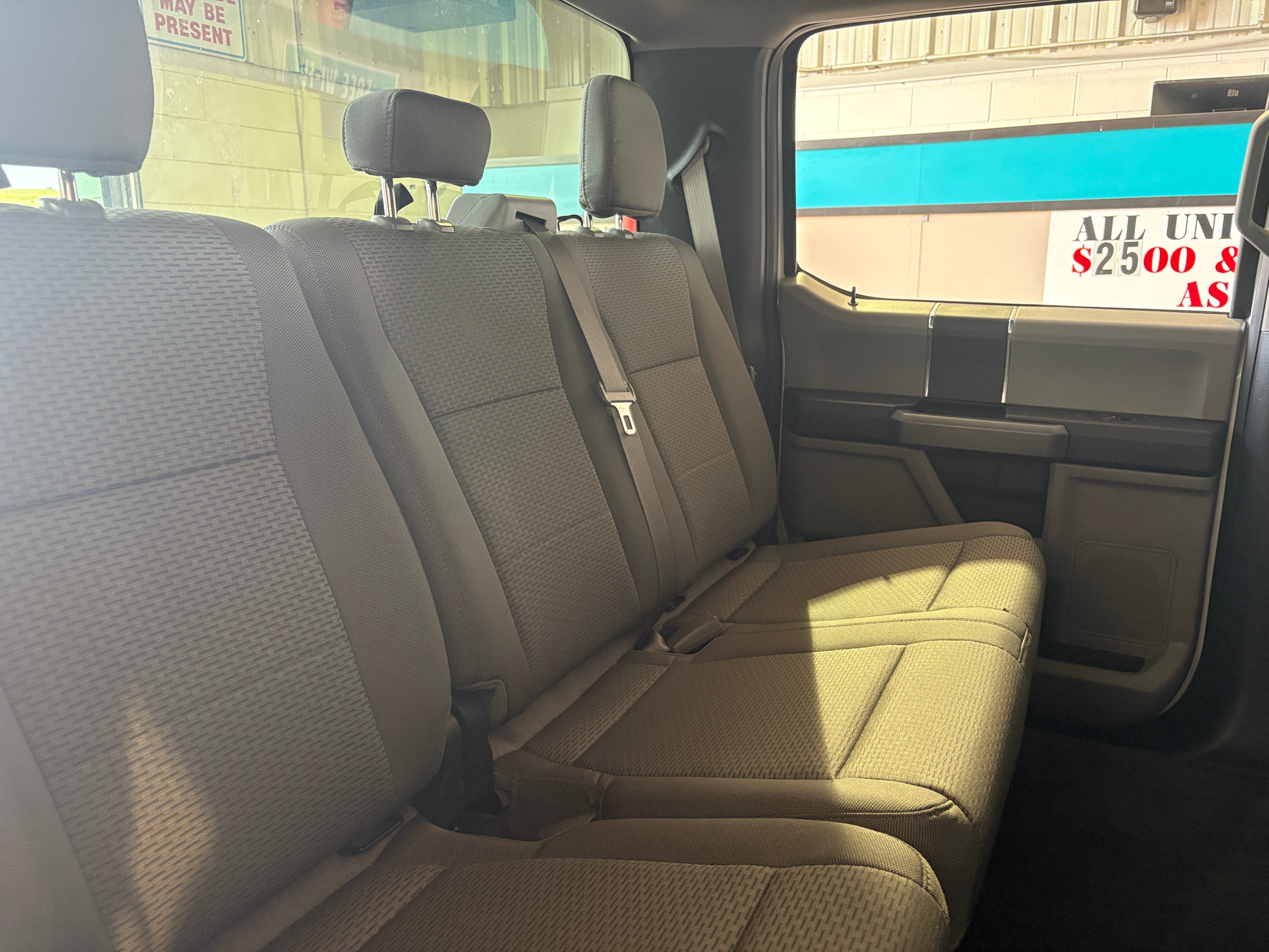 Thumbnail: 2016 Ford Econoline - 6