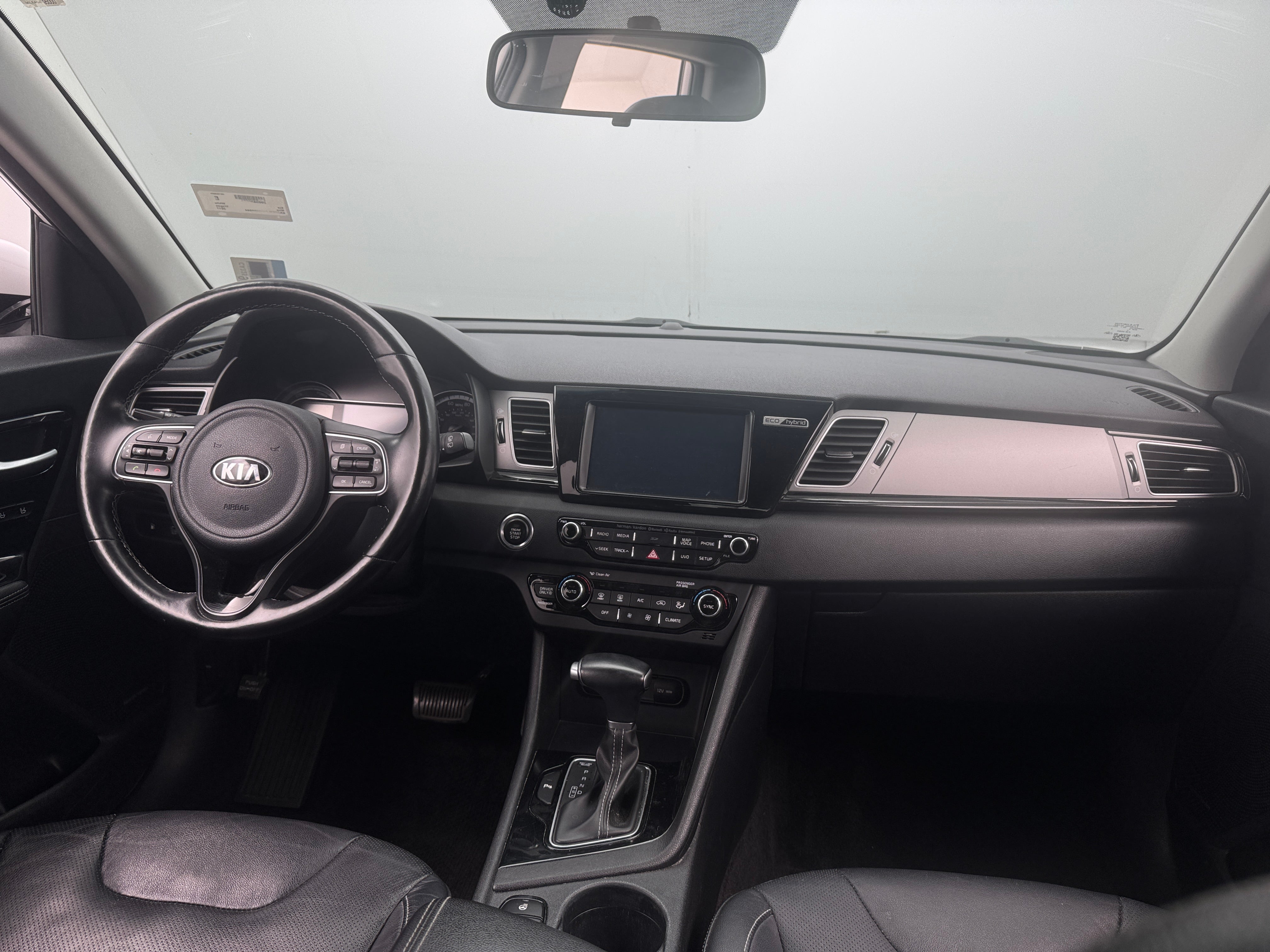 Thumbnail: 2017 Kia Niro - 2