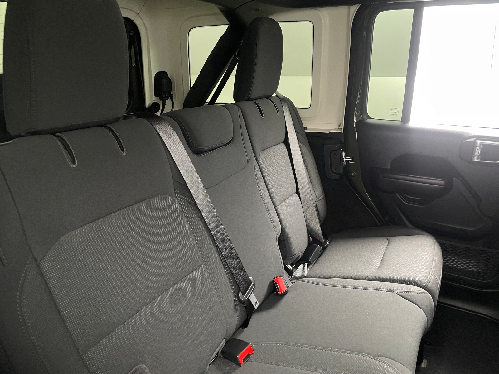 Thumbnail: 2021 Jeep Wrangler - 6