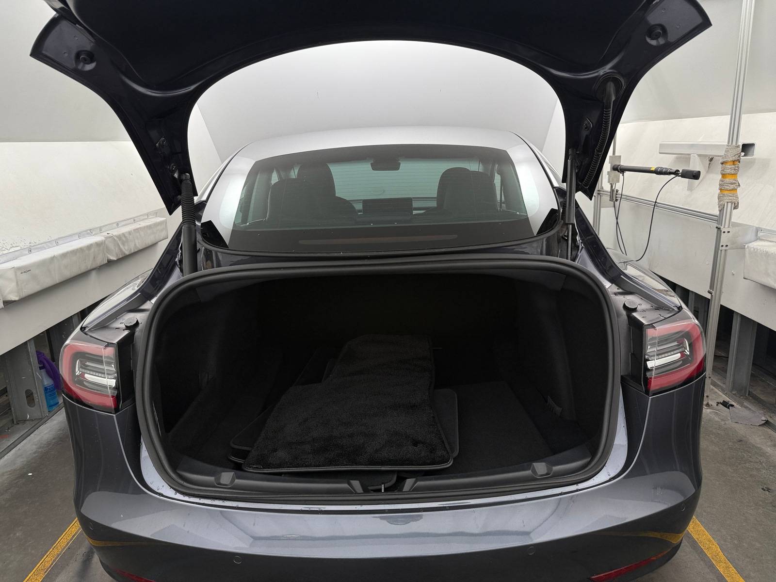 Thumbnail: 2021 Tesla Model 3 - 6