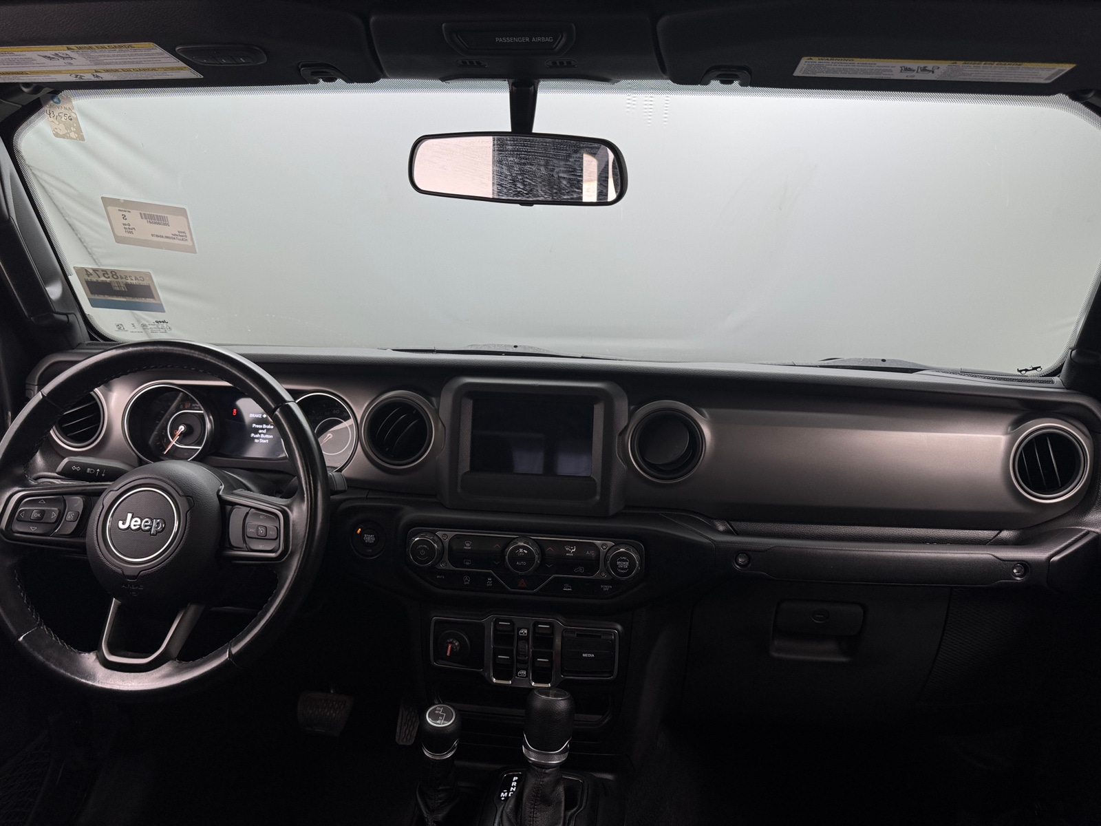 Thumbnail: 2021 Jeep Gladiator - 3