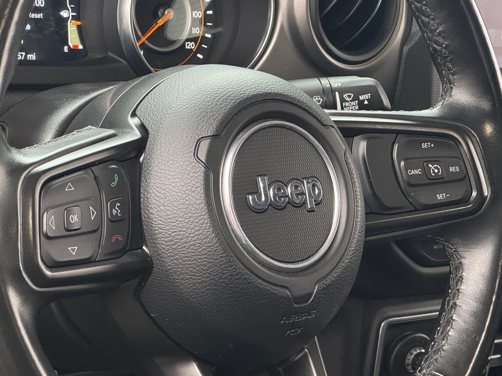 Thumbnail: 2021 Jeep Gladiator - 5