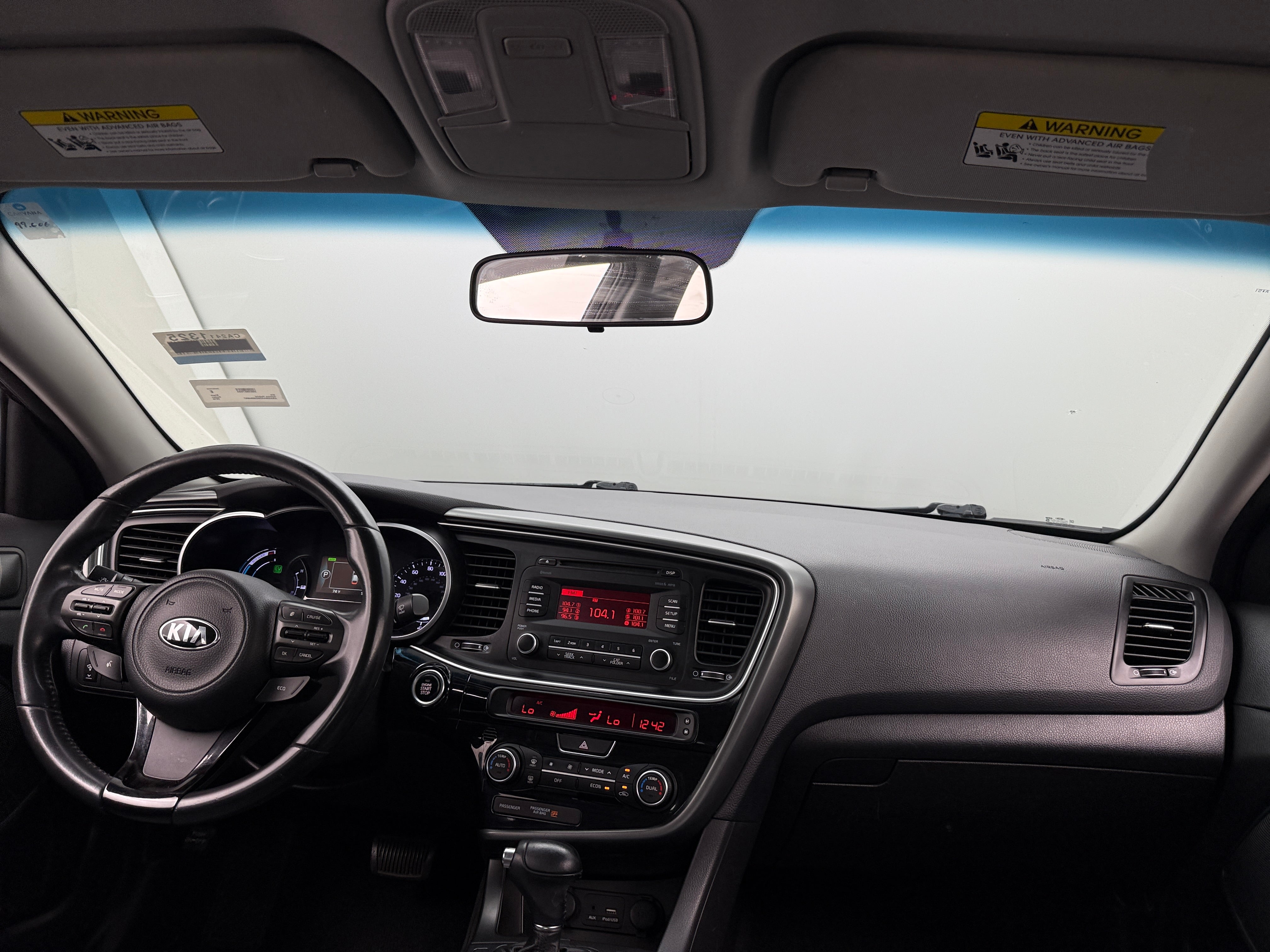 Thumbnail: 2016 Kia Optima - 3