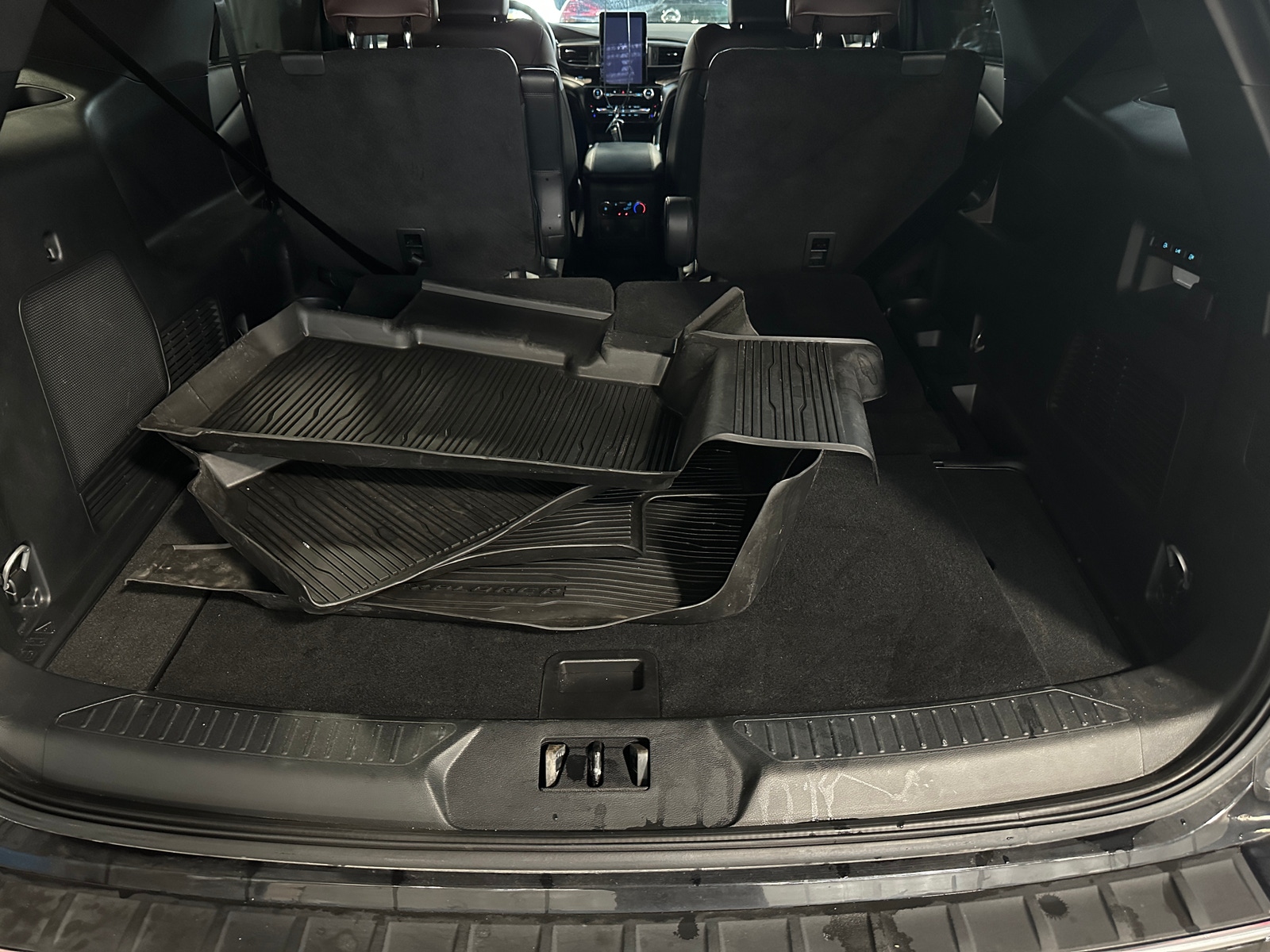 Thumbnail: 2023 Ford Explorer - 6