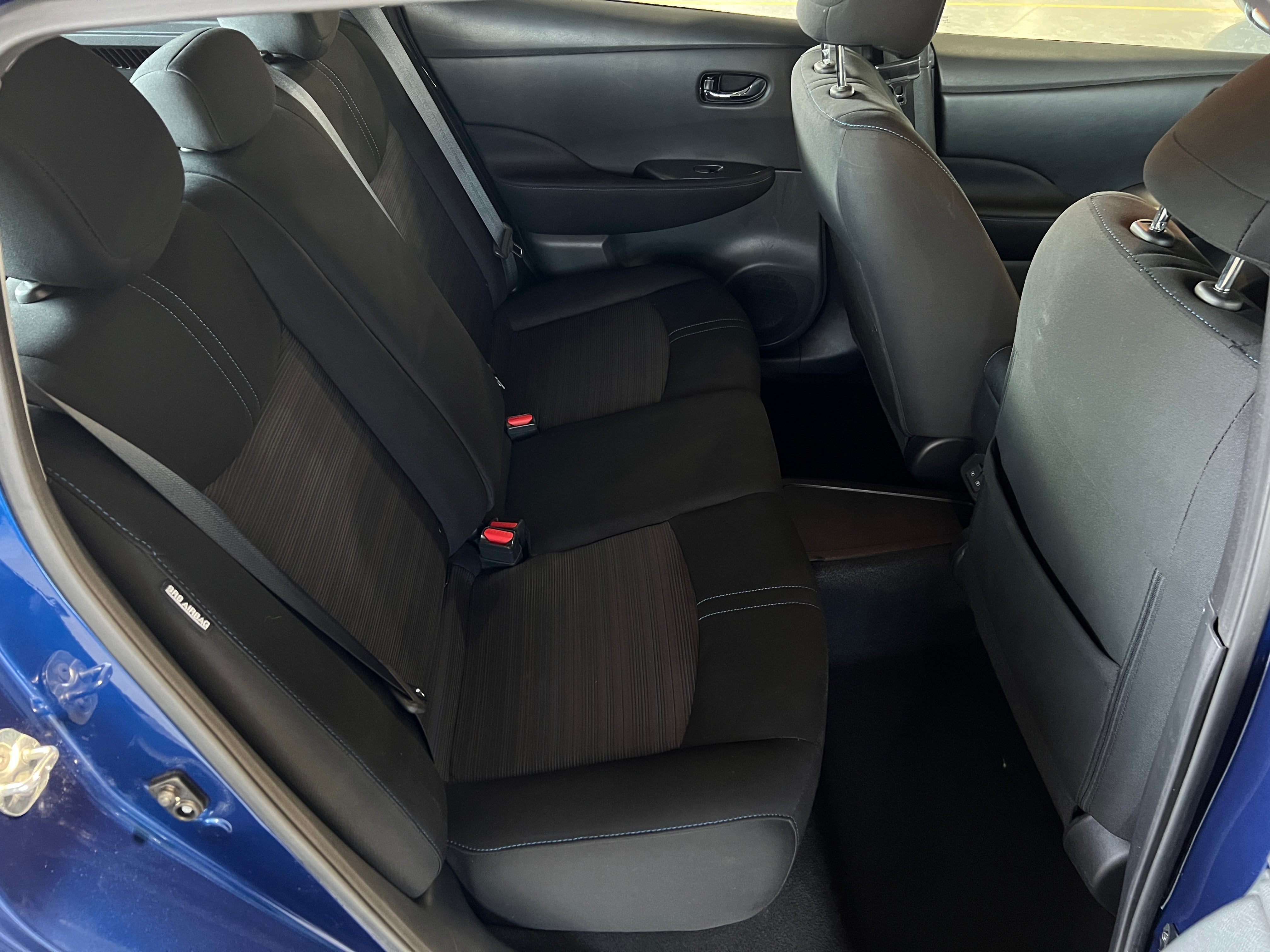 Thumbnail: 2021 Nissan Leaf - 6