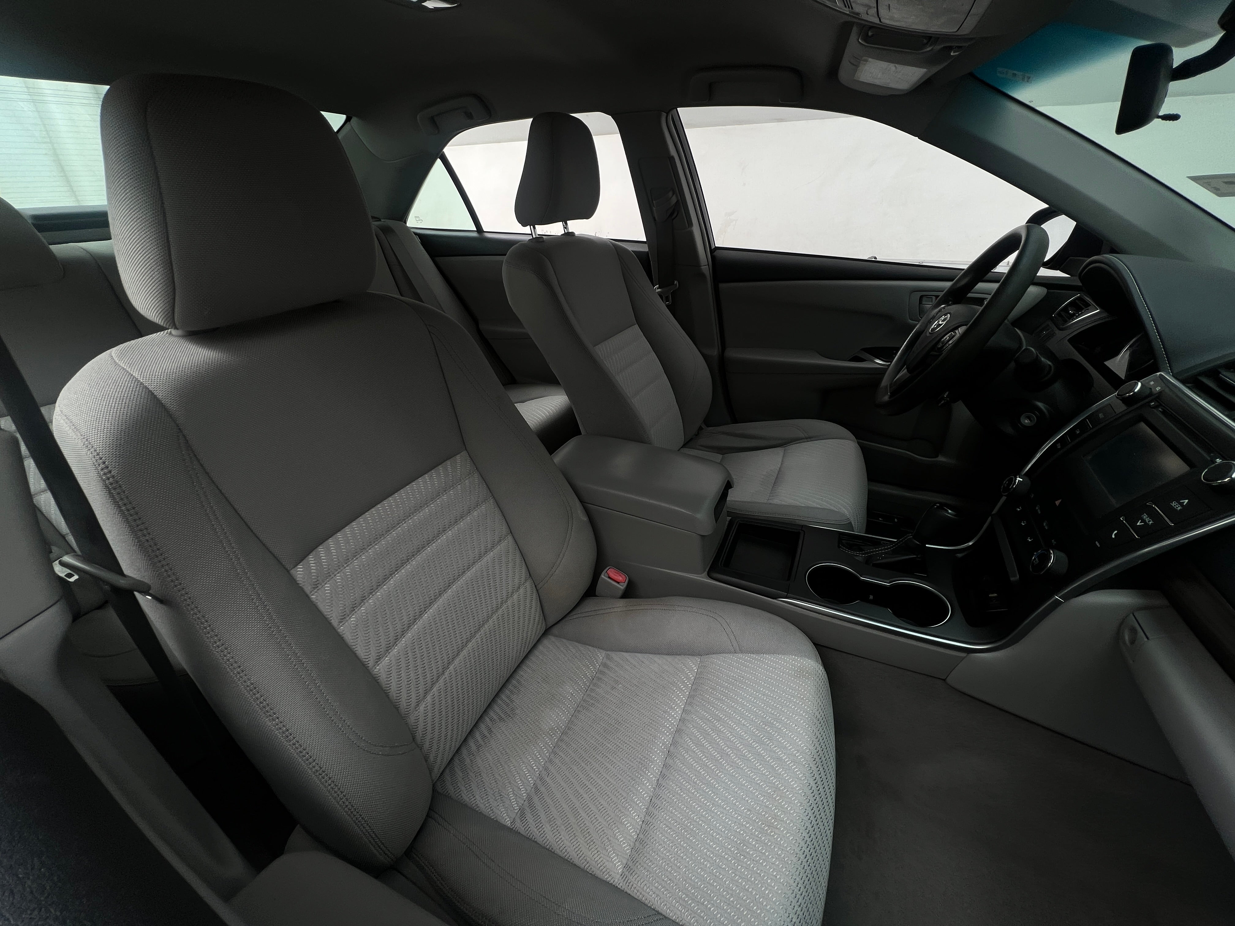 Thumbnail: 2016 Toyota Camry - 2