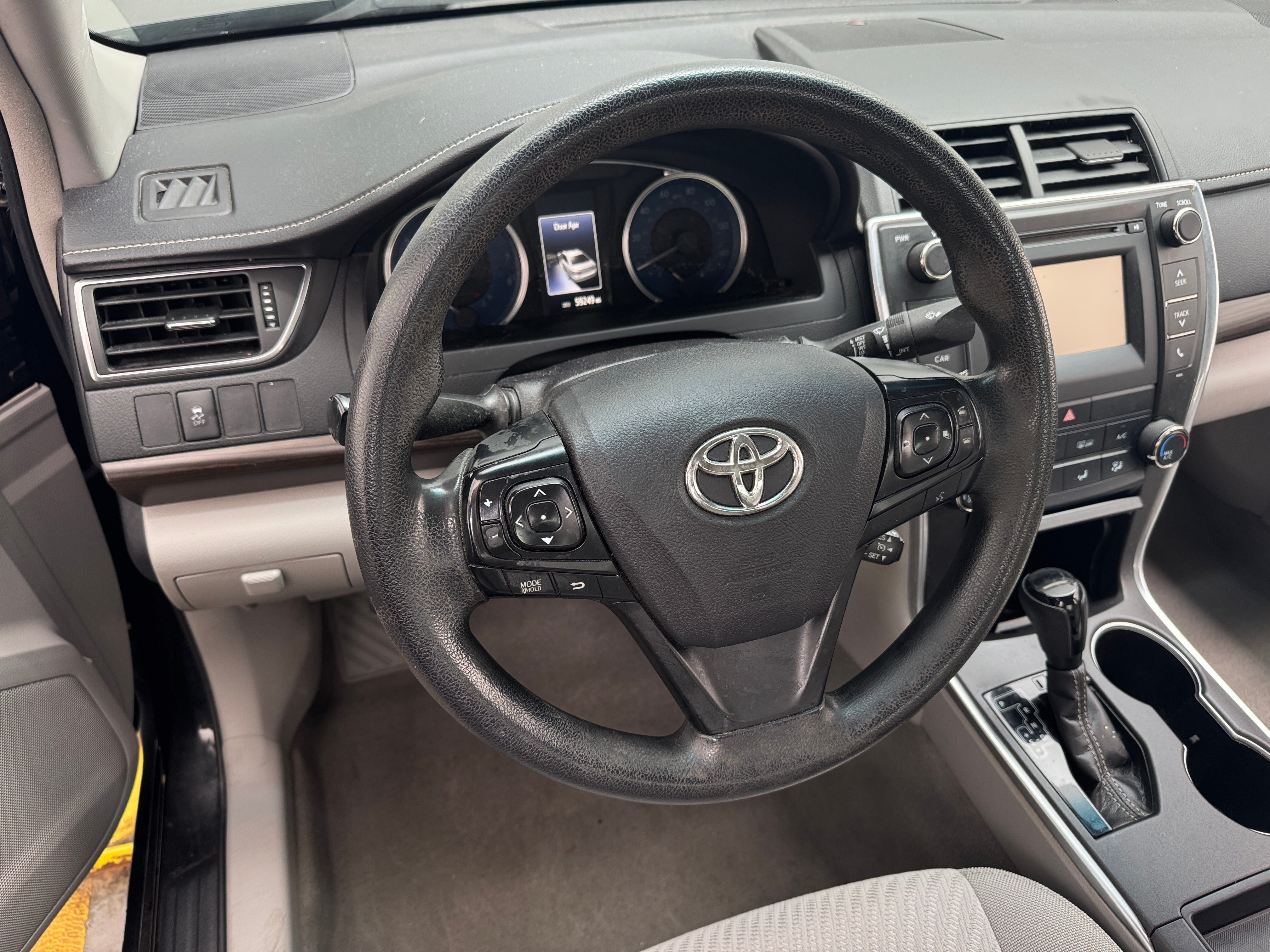Thumbnail: 2016 Toyota Camry - 5