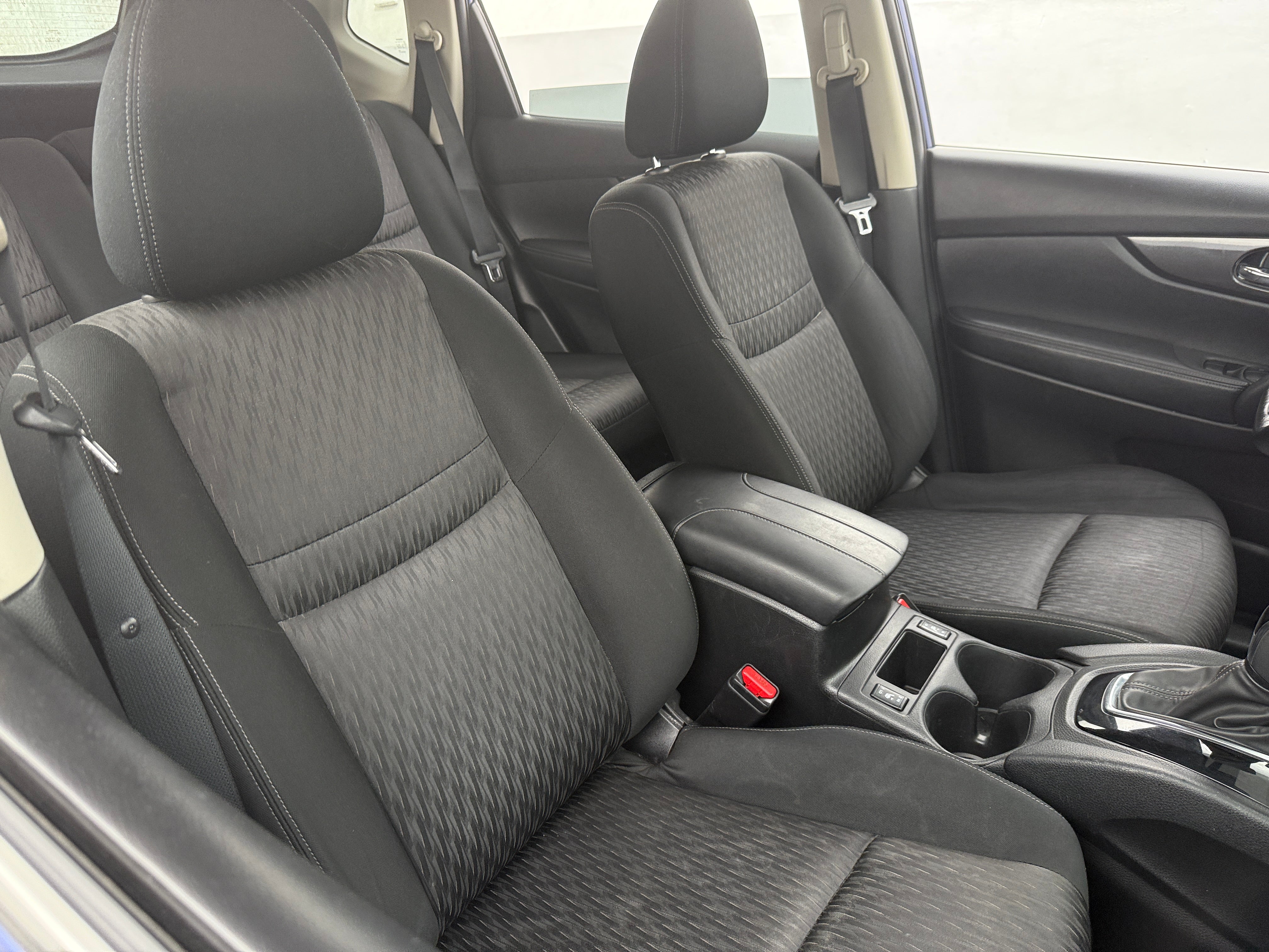 Thumbnail: 2020 Nissan Rogue - 2