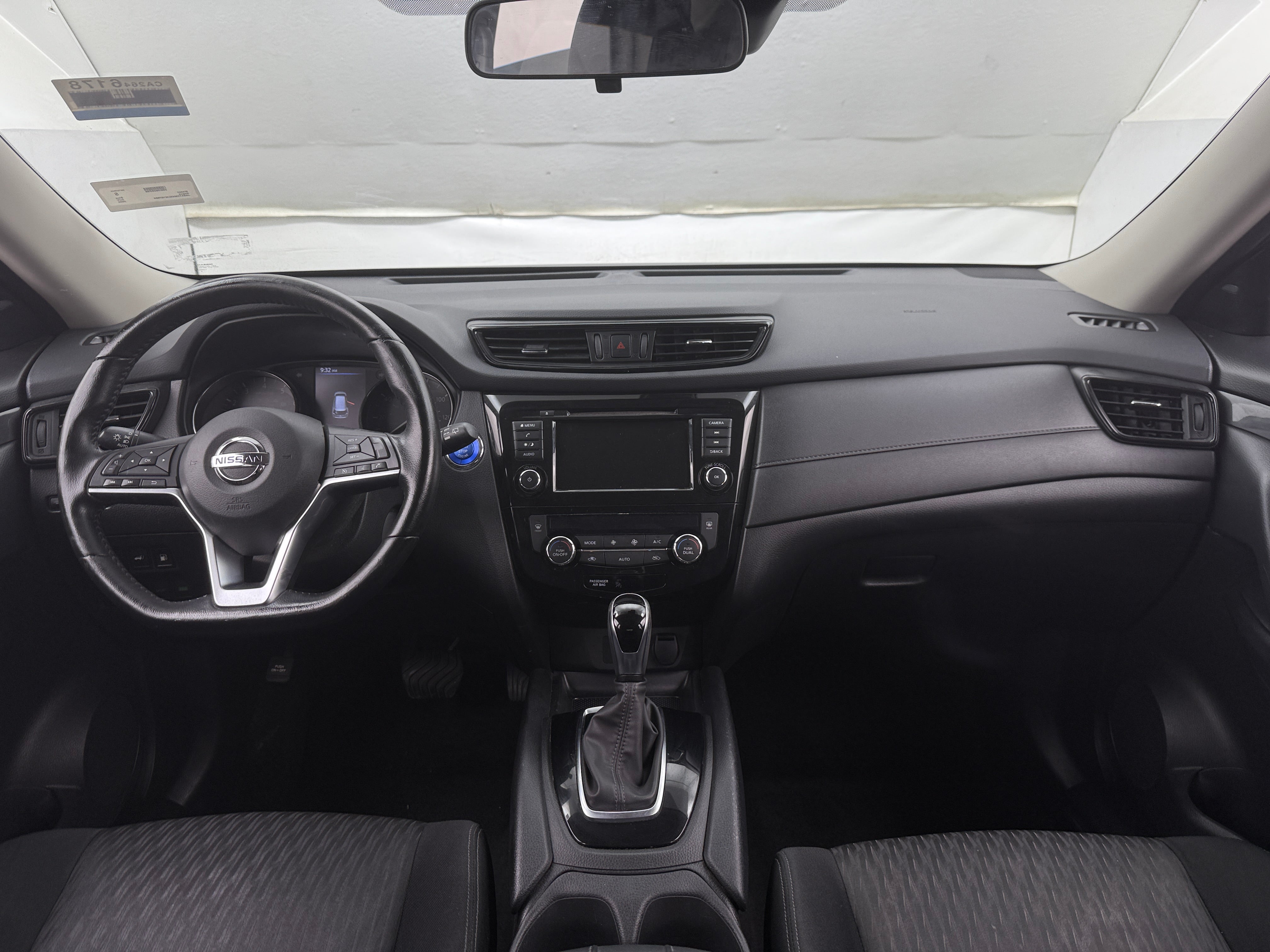 Thumbnail: 2020 Nissan Rogue - 3