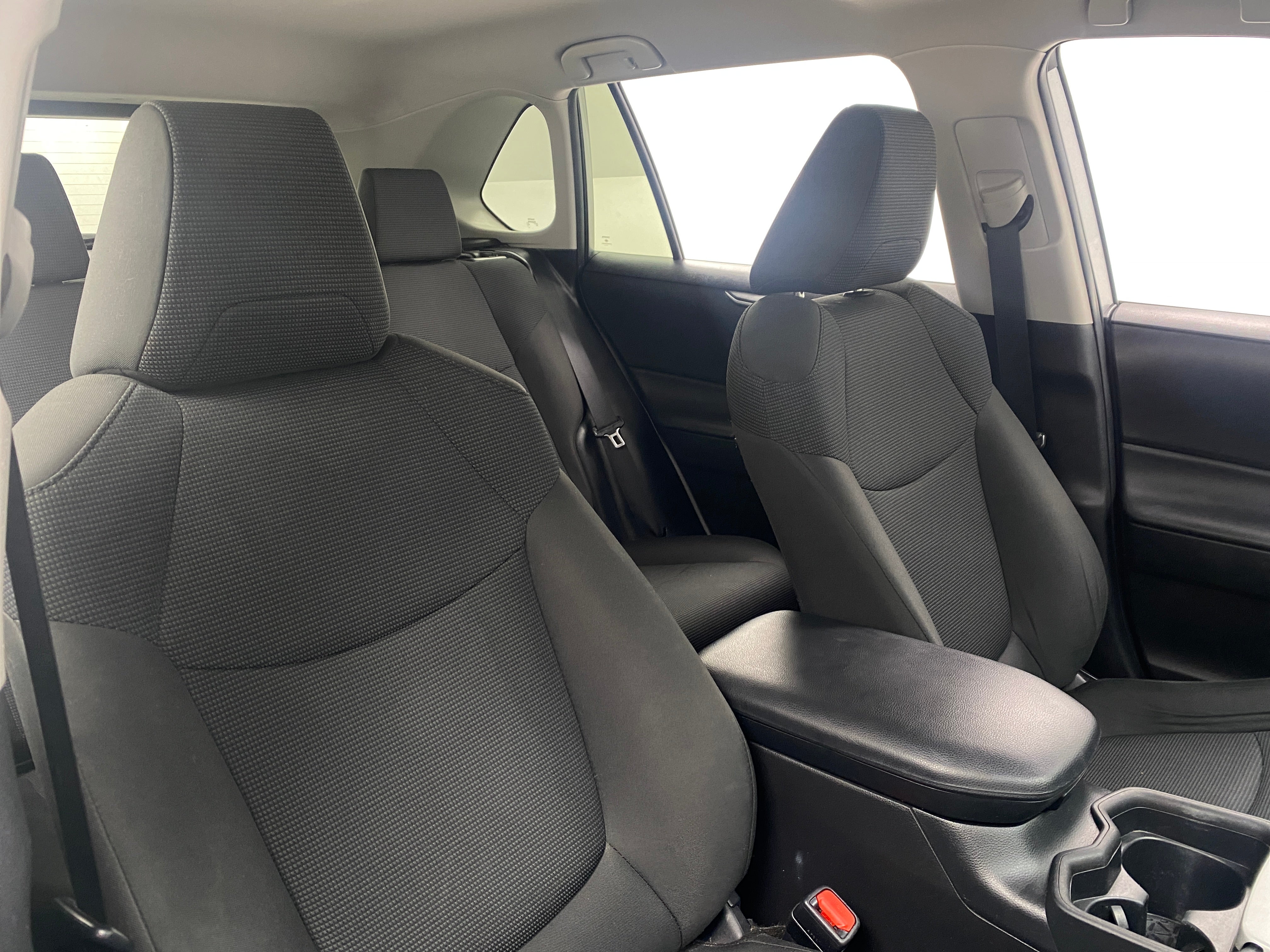 Thumbnail: 2020 Toyota RAV4 - 2
