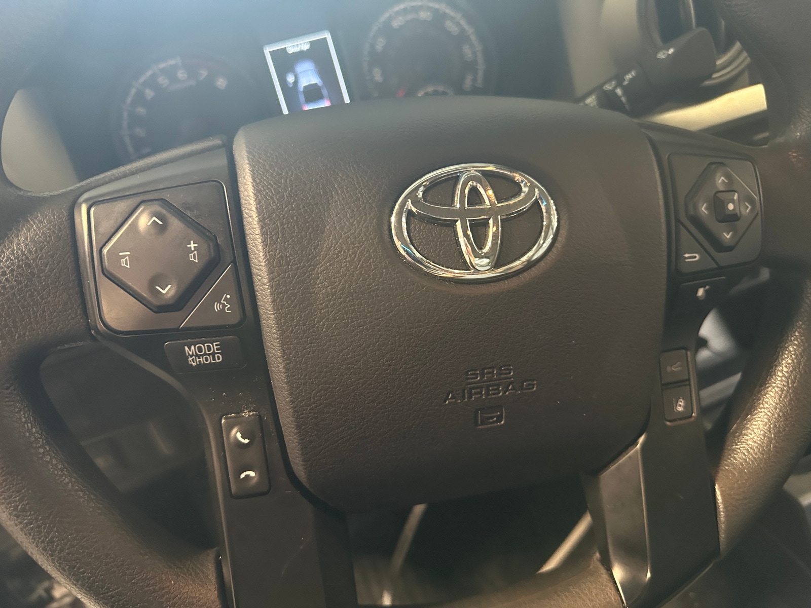 Thumbnail: 2022 Toyota Tacoma - 5