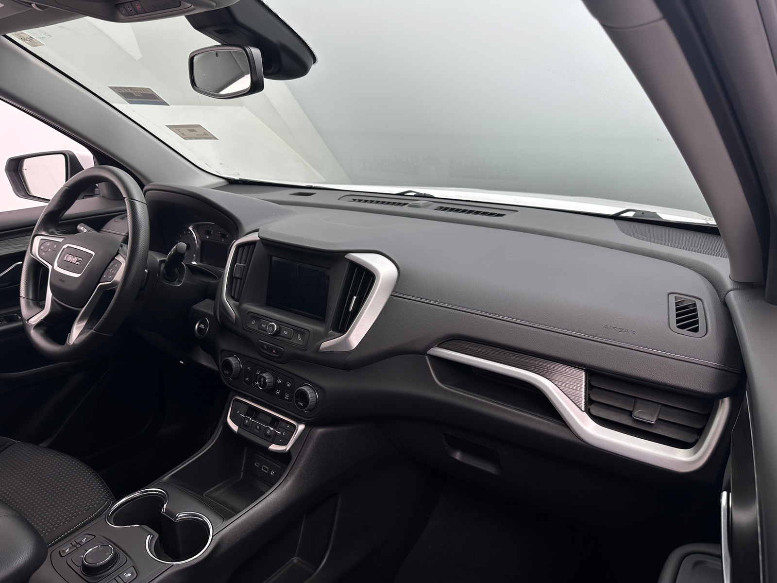 Thumbnail: 2023 GMC Terrain - 3
