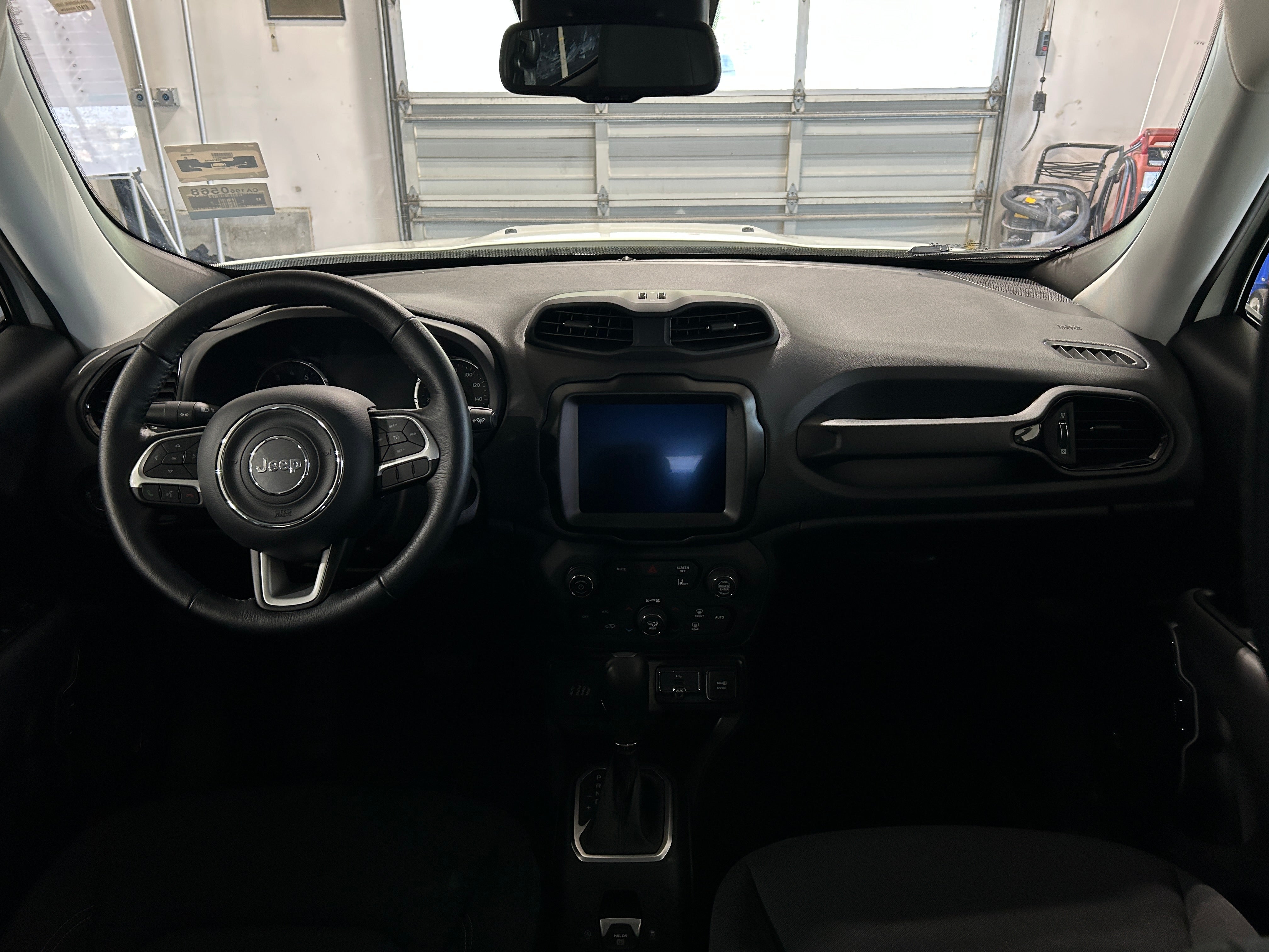 Thumbnail: 2023 Jeep Renegade - 3