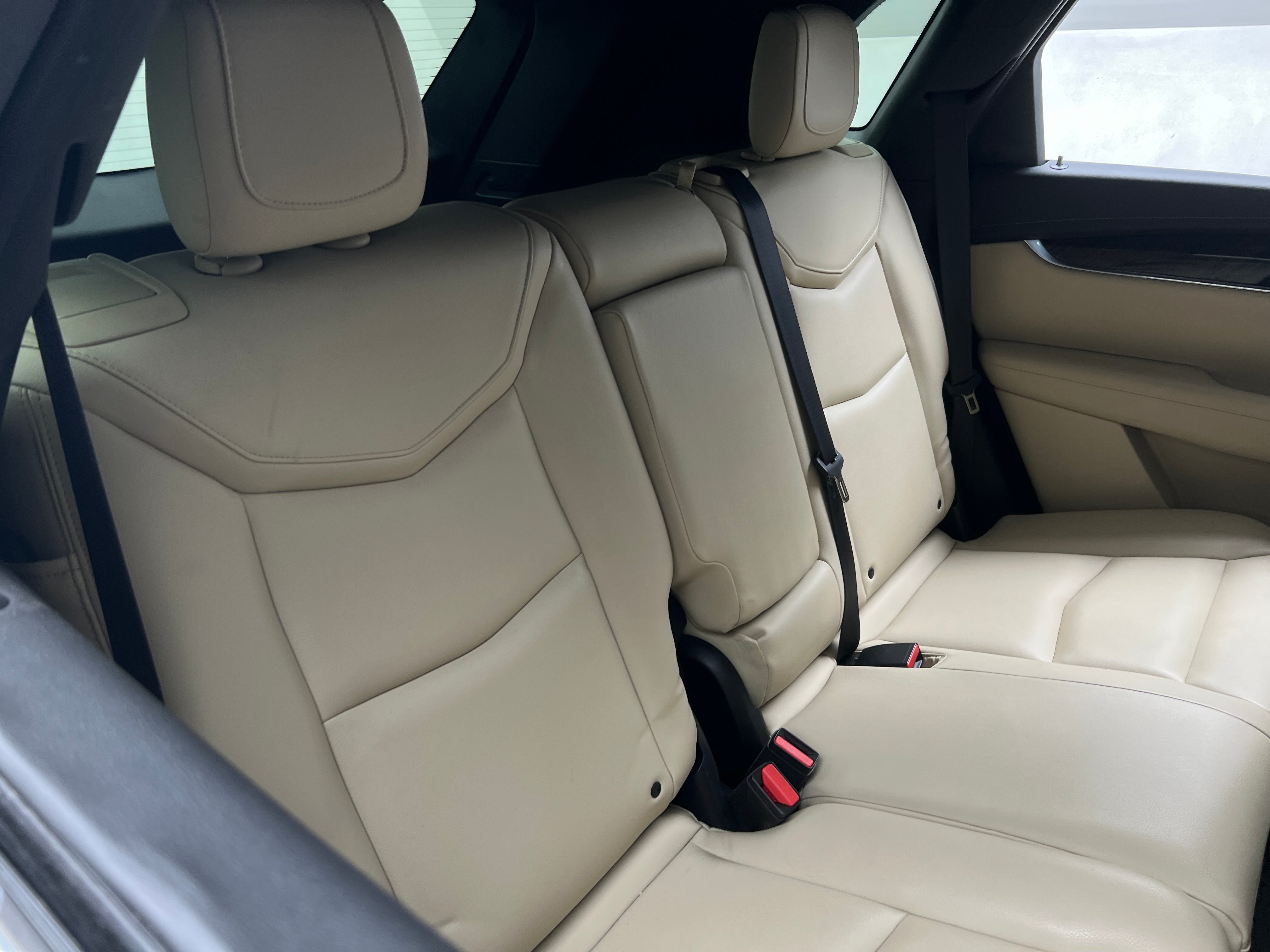 Thumbnail: 2017 Cadillac XT5 - 5