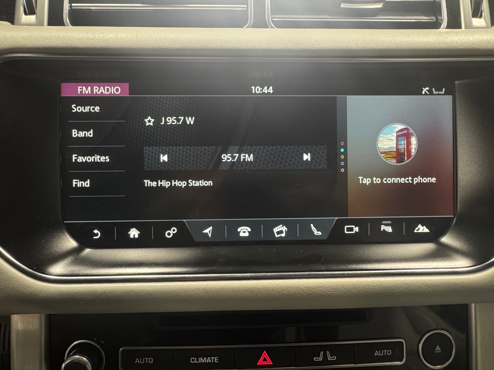 Thumbnail: 2017 Land Rover Range Rover - 3