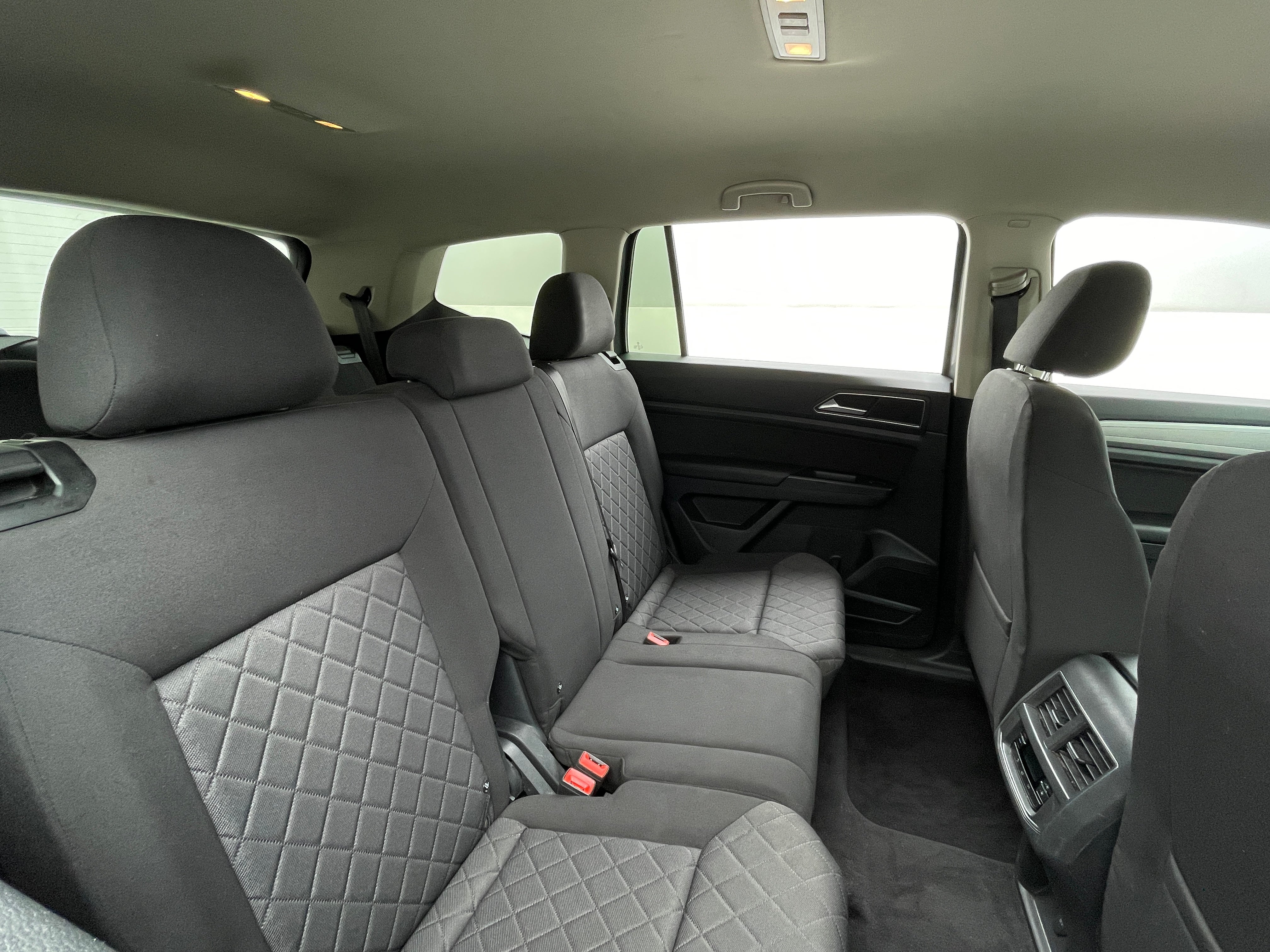 Thumbnail: 2018 Volkswagen Atlas - 6