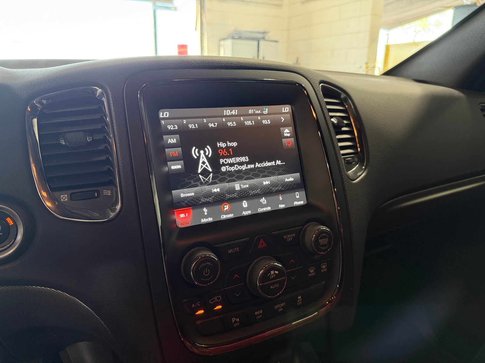 Thumbnail: 2019 Dodge Durango - 3