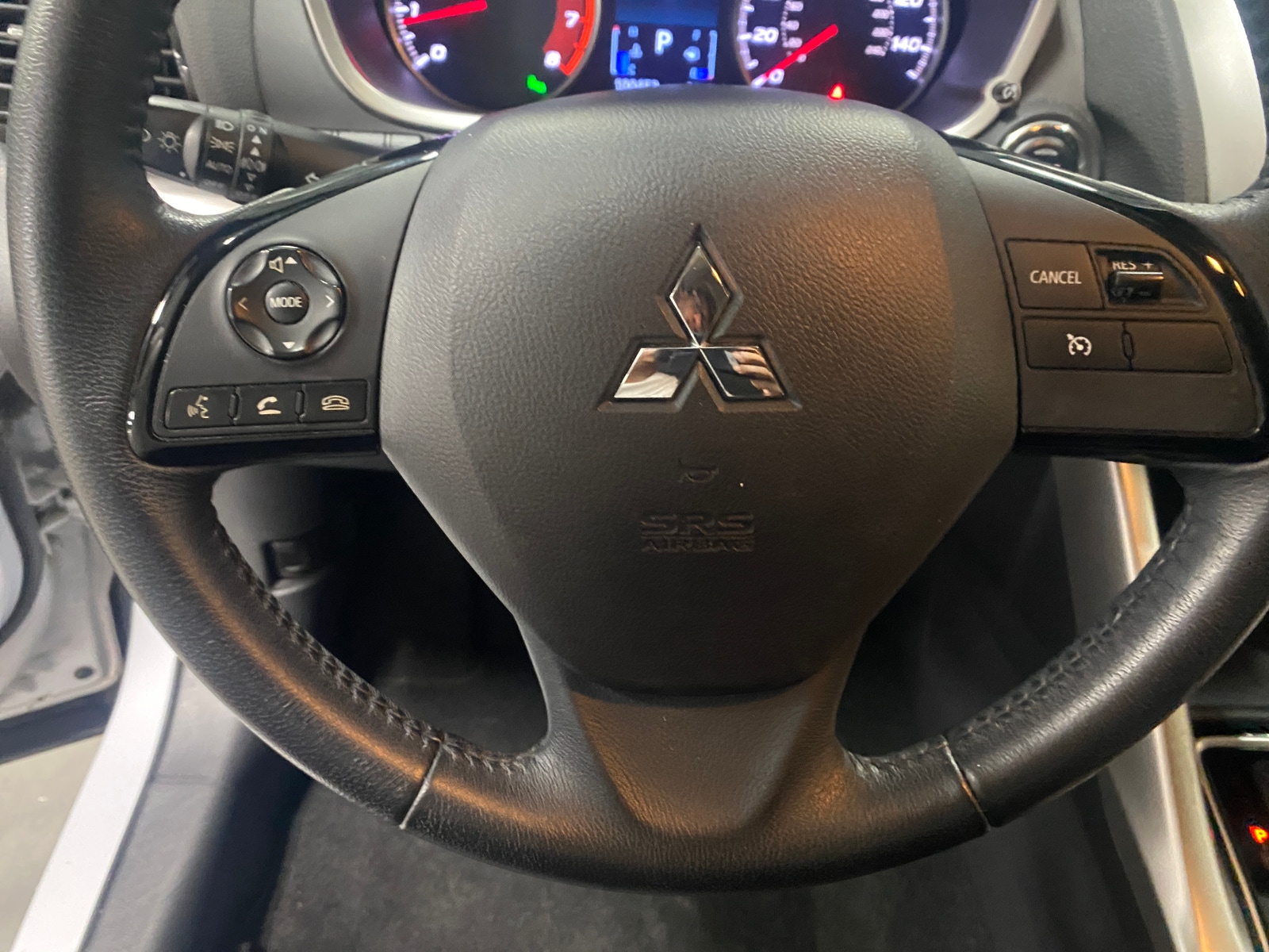 Thumbnail: 2022 Mitsubishi Eclipse Cross - 4