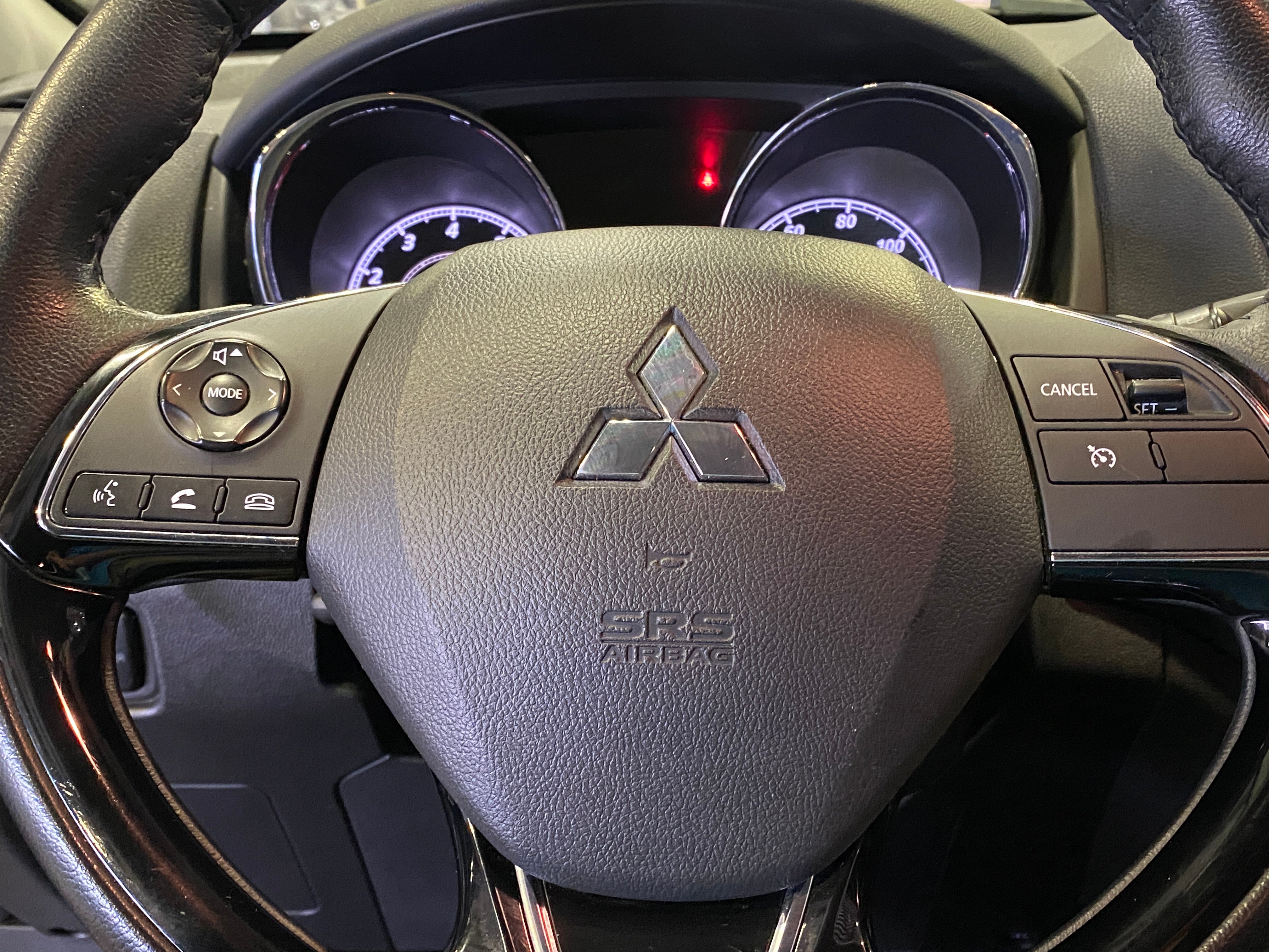Thumbnail: 2020 Mitsubishi Outlander Sport - 5