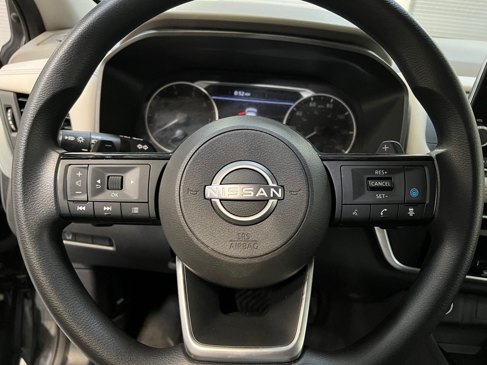 Thumbnail: 2023 Nissan Rogue - 5