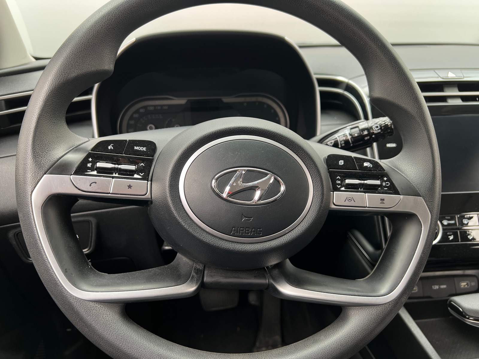 Thumbnail: 2022 Hyundai Tucson - 5